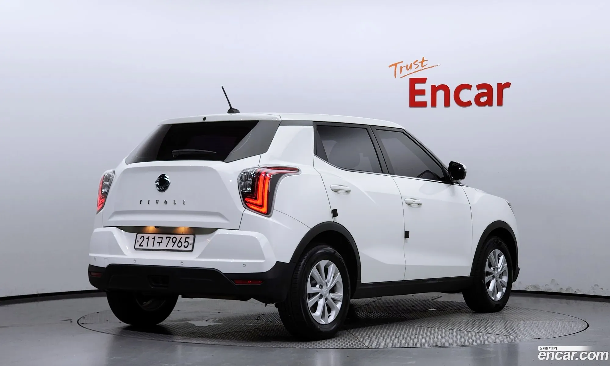 Kg Mobility Ssangyong Very New Tivoli Diesel 16 2Wd V1 - фотография 8494265