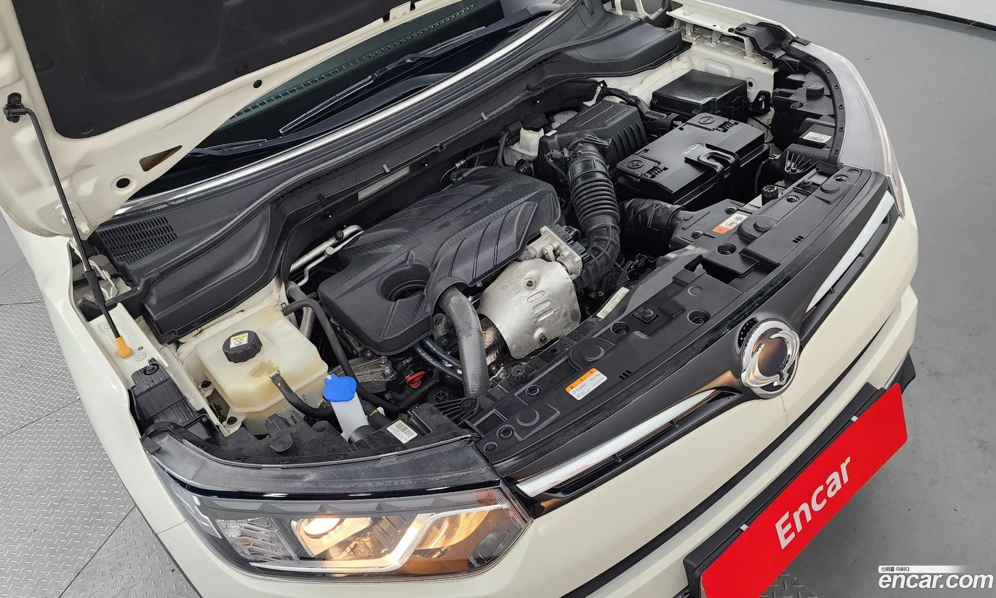 Kg Mobility Ssangyong Very New Tivoli Diesel 16 2Wd V1 - фотография 8494269