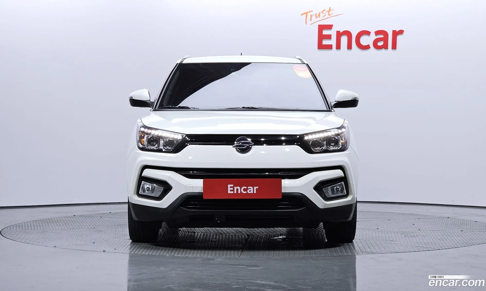 Kg Mobility Ssangyong Tivoli Armor Vx 2Wd - фотография 6952508