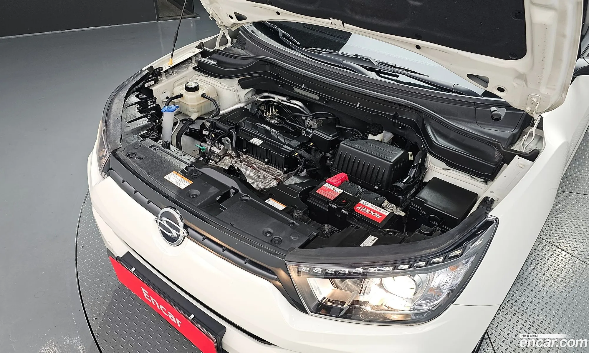 Kg Mobility Ssangyong Tivoli Armor Vx 2Wd - фотография 6952511