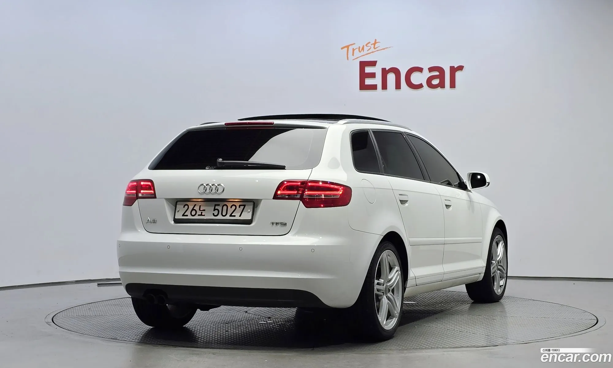 Audi New A3 20 Tfsi Dynamic 8P - фотография 380684