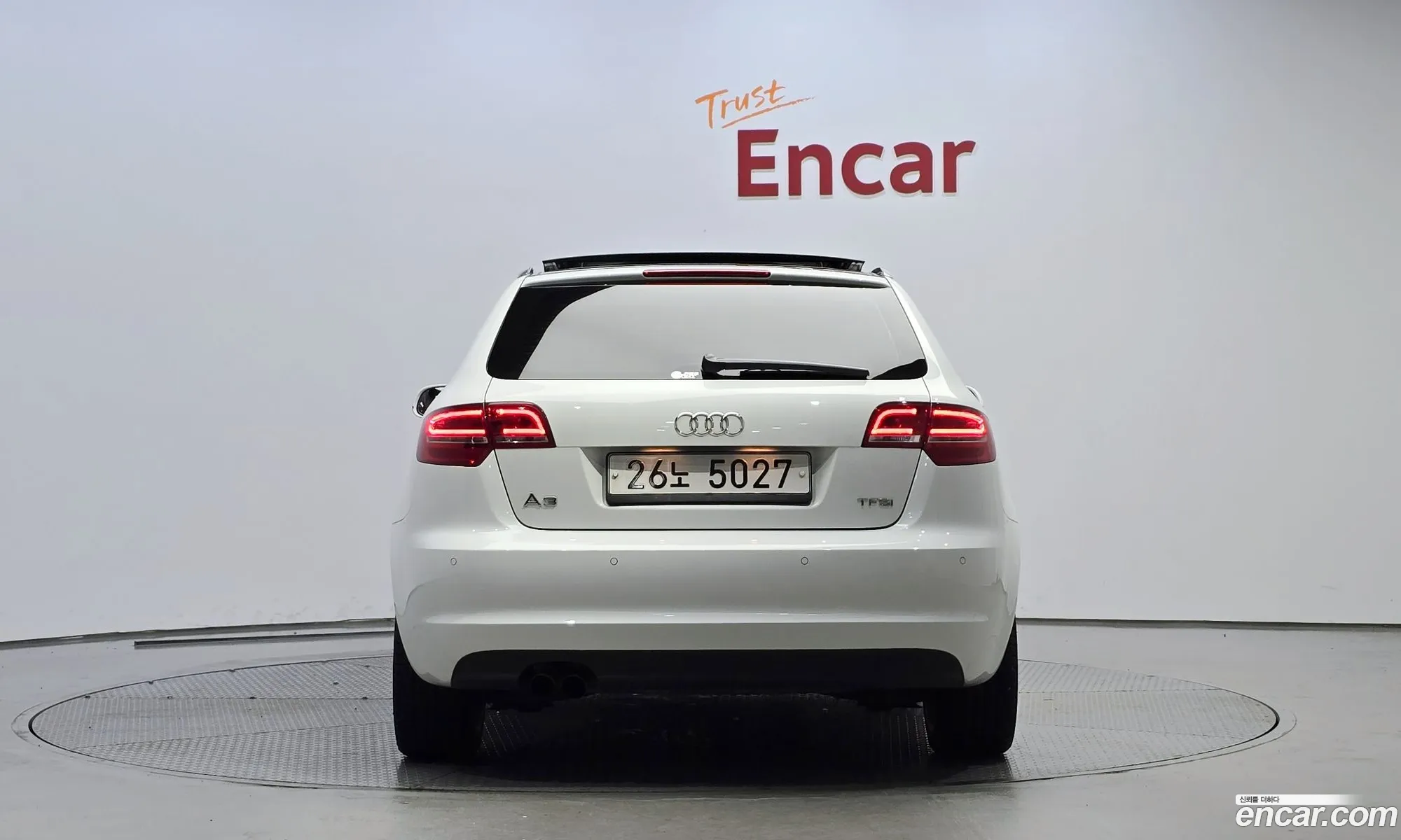Audi New A3 20 Tfsi Dynamic 8P - фотография 380686