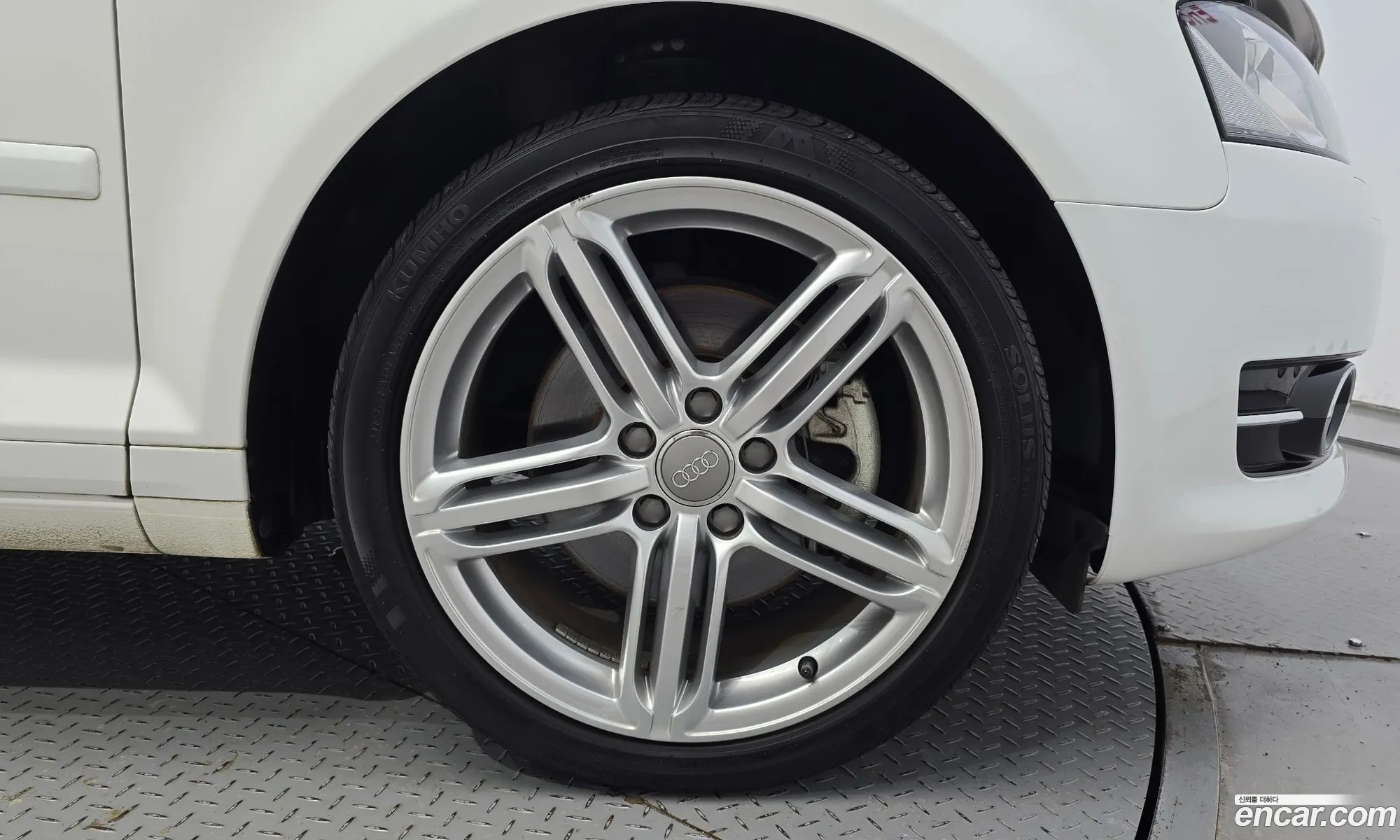 Audi New A3 20 Tfsi Dynamic 8P - фотография 380687
