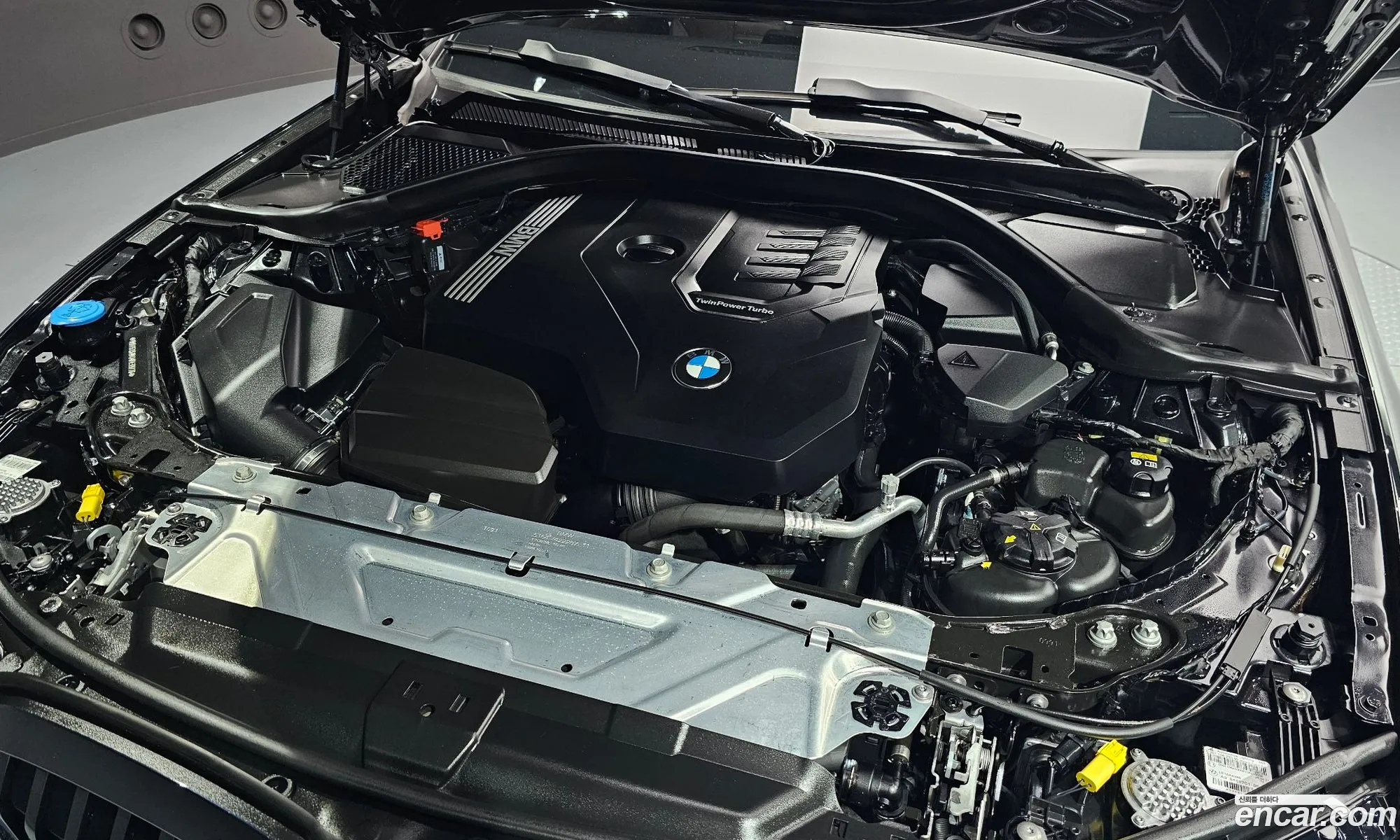 BMW 3 Series G20 320I Luxury - фотография 18125762