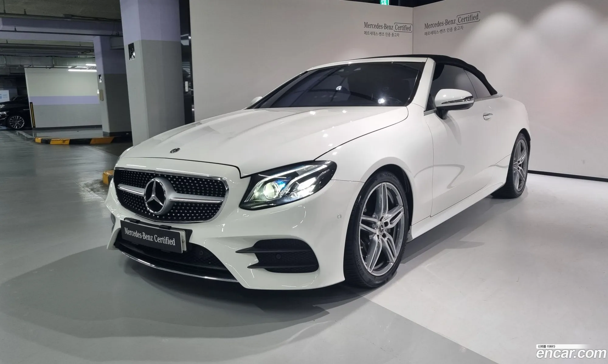 Benz E-Class W213 E220D Cabriolet - фотография 19070348