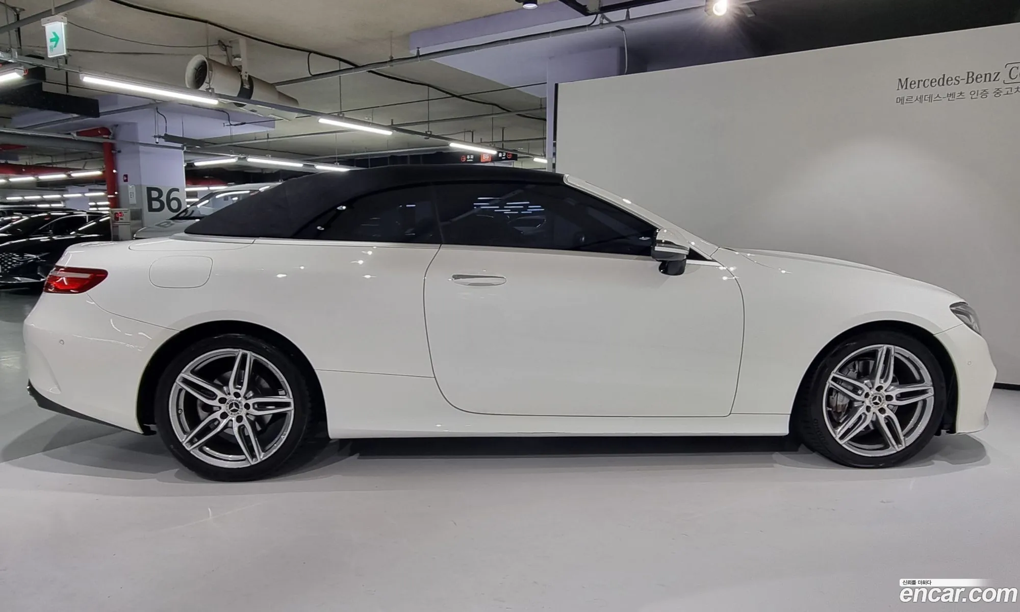 Benz E-Class W213 E220D Cabriolet - фотография 19070350