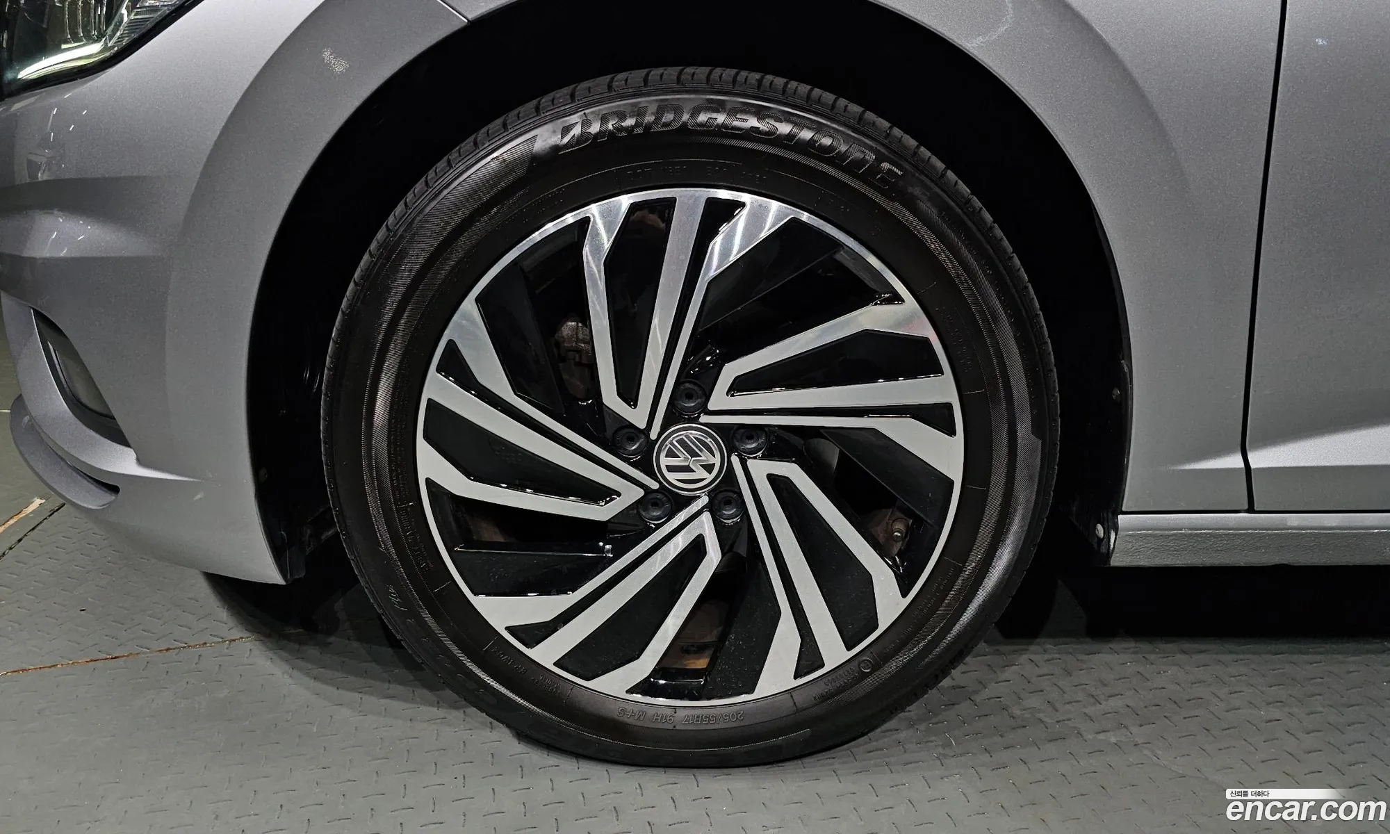 Volkswagen Jetta 7Th Generation 14 Tsi Prestige - фотография 7869595
