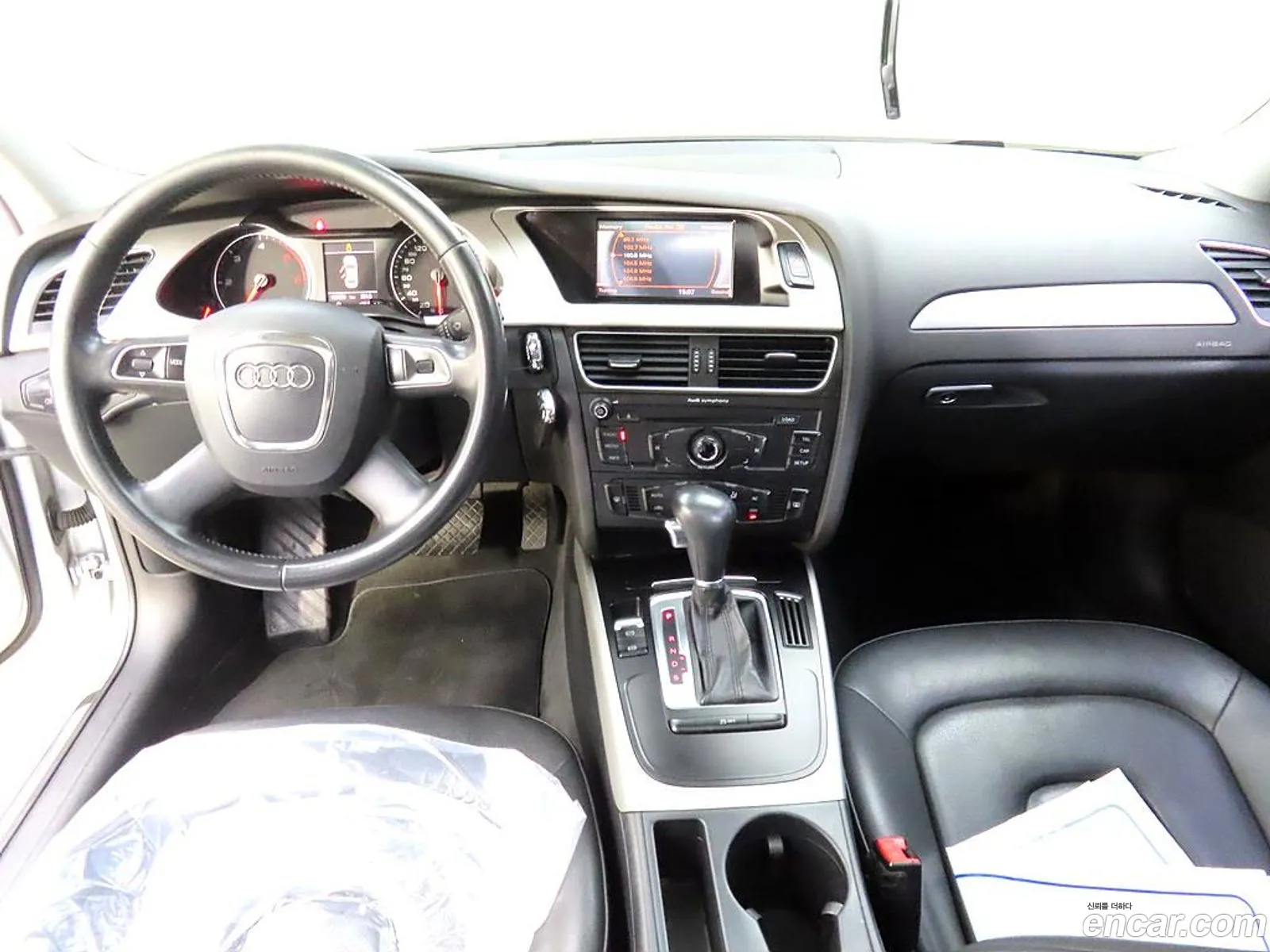 Audi New A4 20 Tdi B8 - фотография 1217738