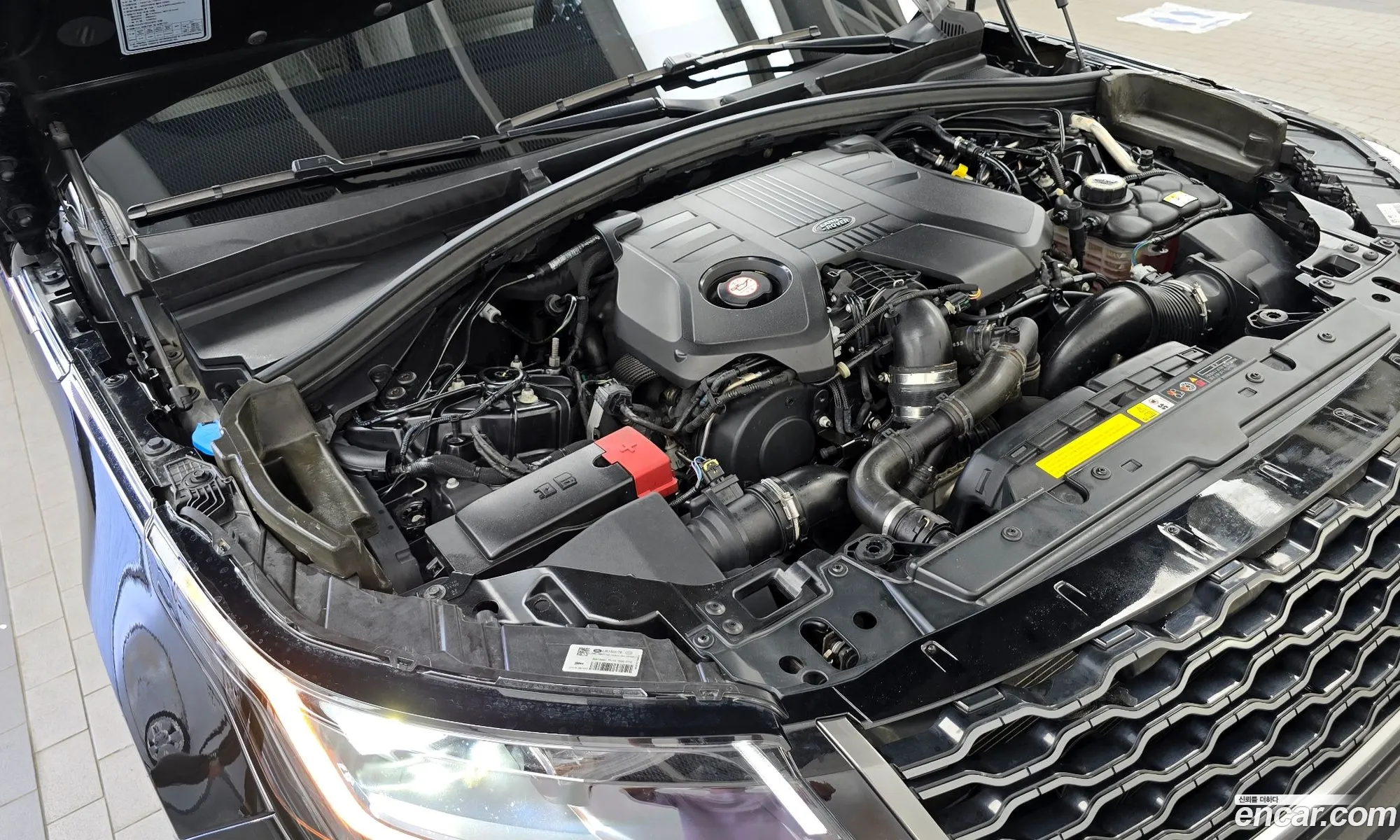 Land Rover Range Rover Velar 30 D300 R-Dynamic Hse - фотография 7226021