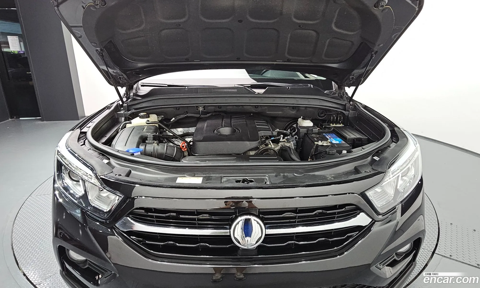 Kg Mobility Ssangyong Rexton Sports Diesel 22 4Wd Prestige - фотография 6941320