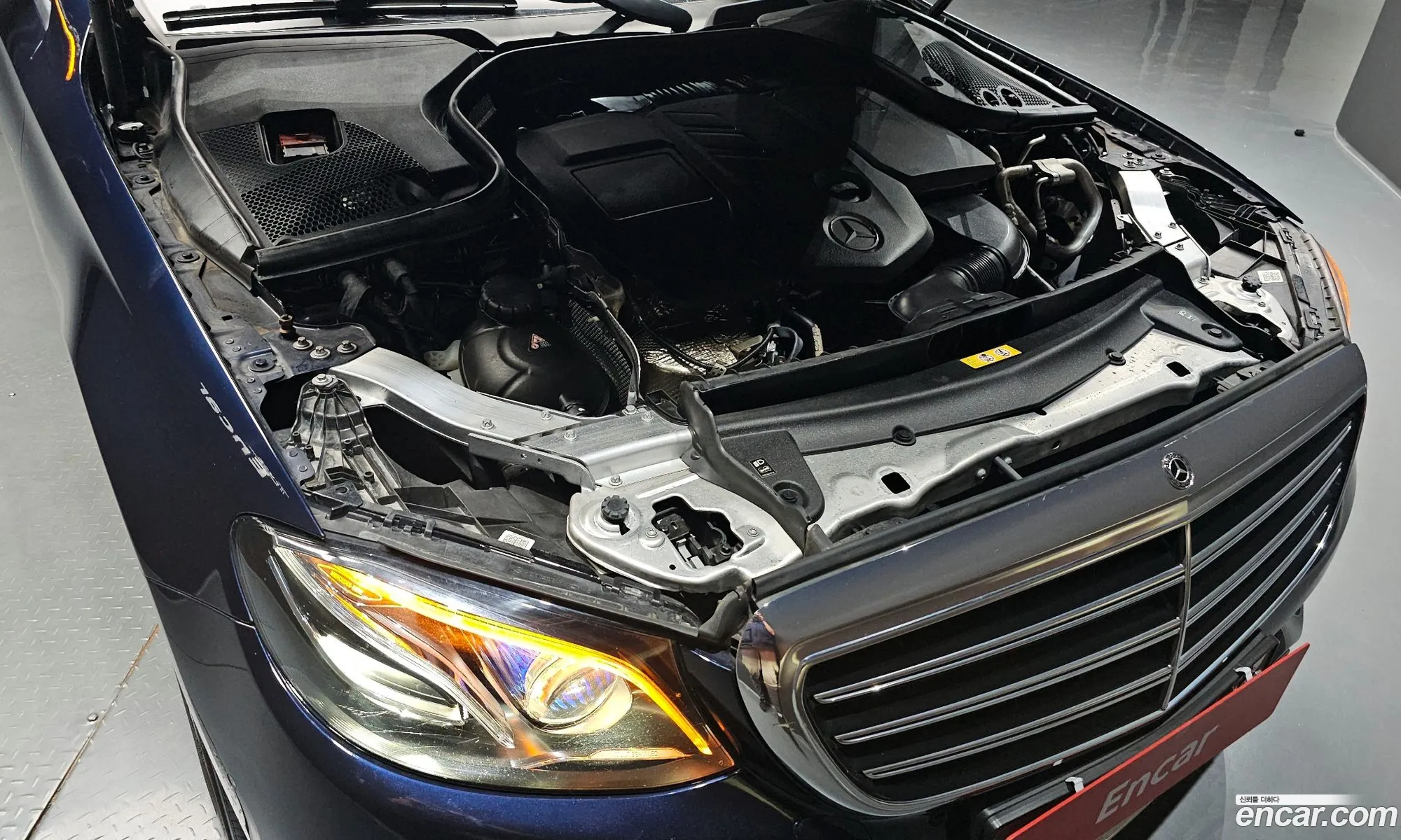 Benz E-Class W213 E220D Exclusive - фотография 19082089