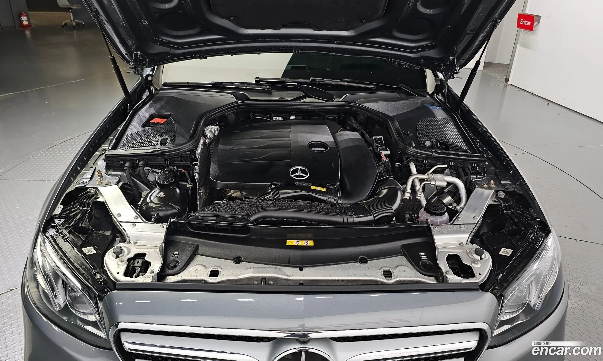 Mercedes E-Class W213 E350 4Matic Amg Line - фотография 19128632