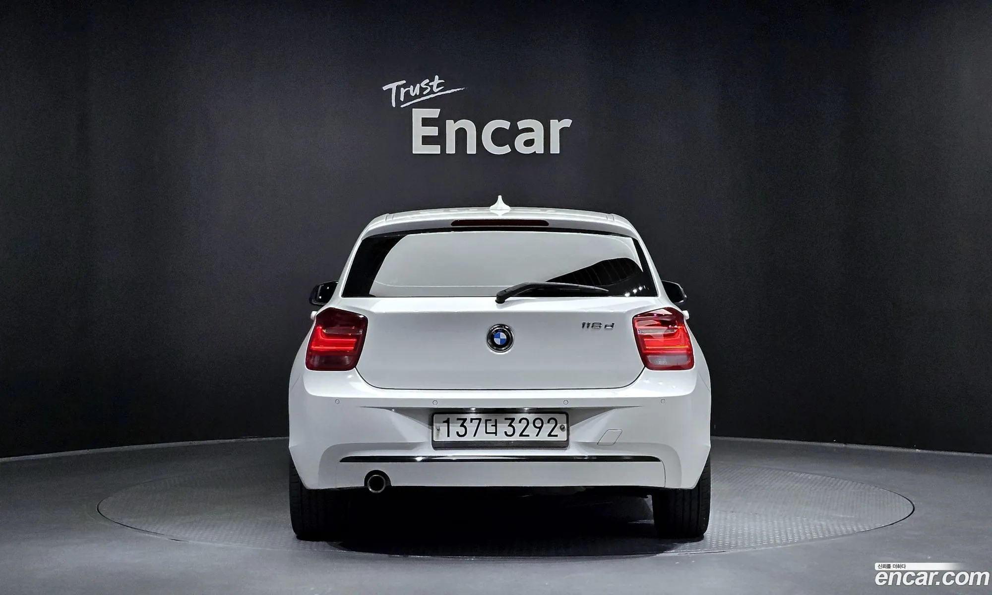 BMW 1 Series F20 118D Sports 5-Door - фотография 18081165
