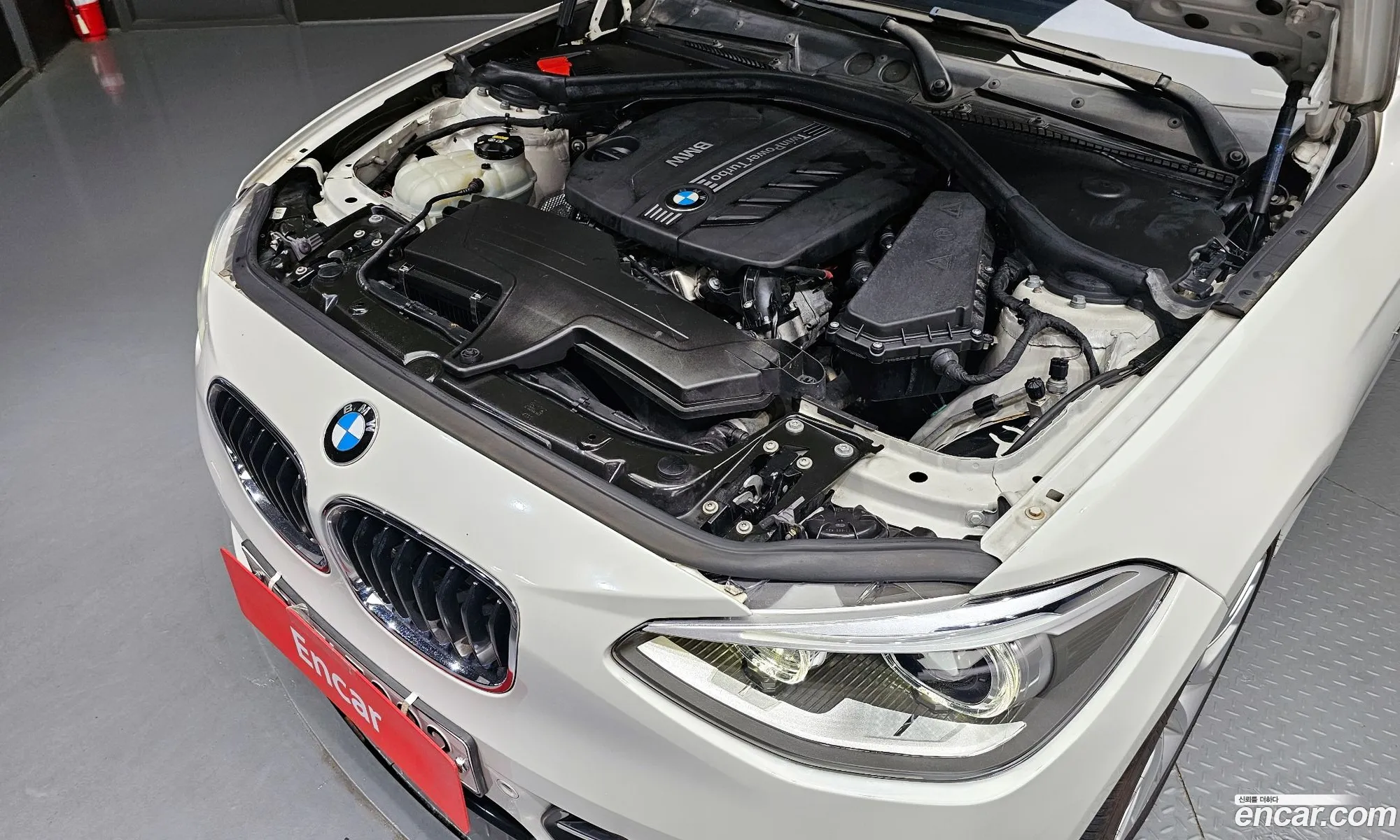 BMW 1 Series F20 118D Sports 5-Door - фотография 18081167