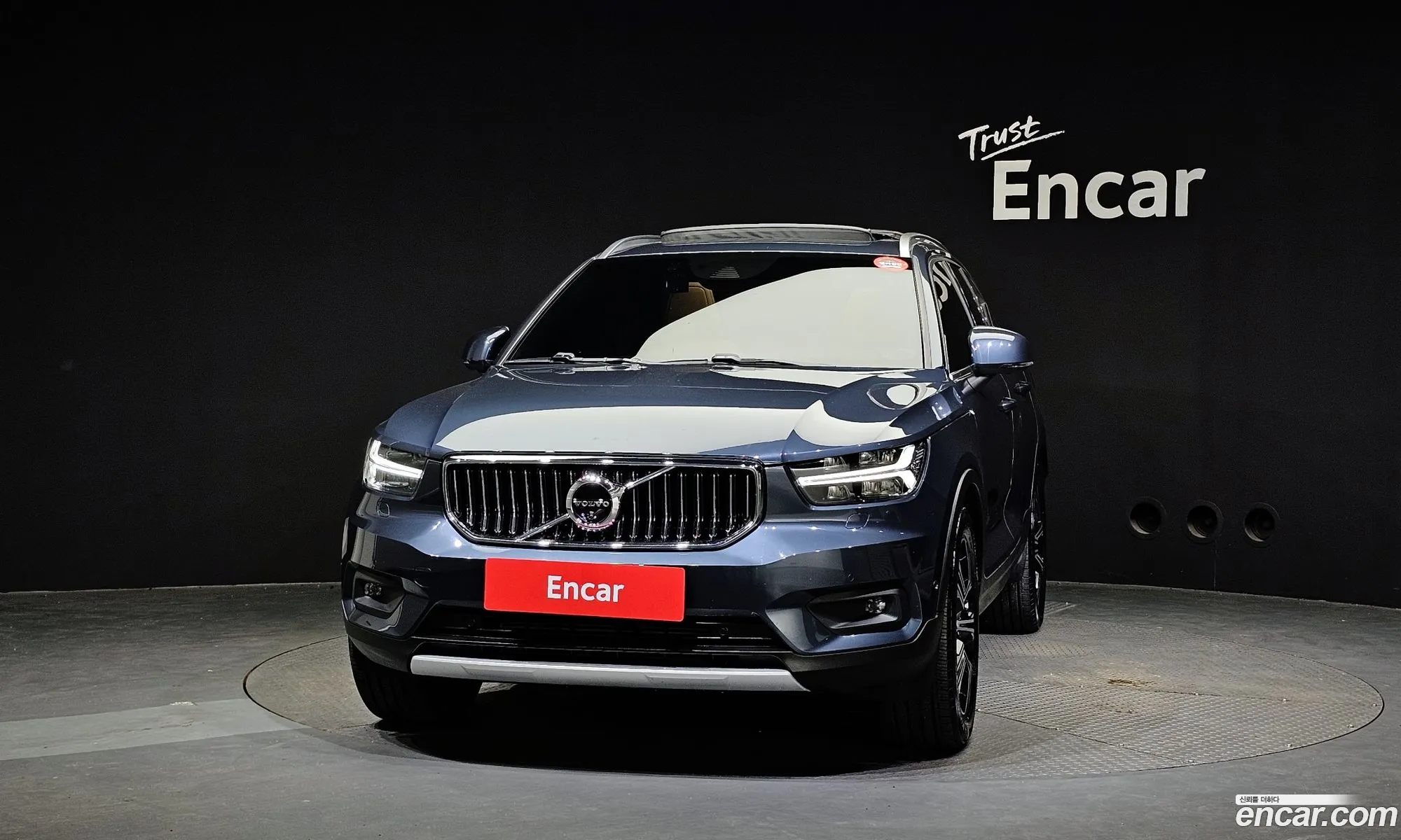 Volvo Xc40 T4 Inscription - фотография 6339081