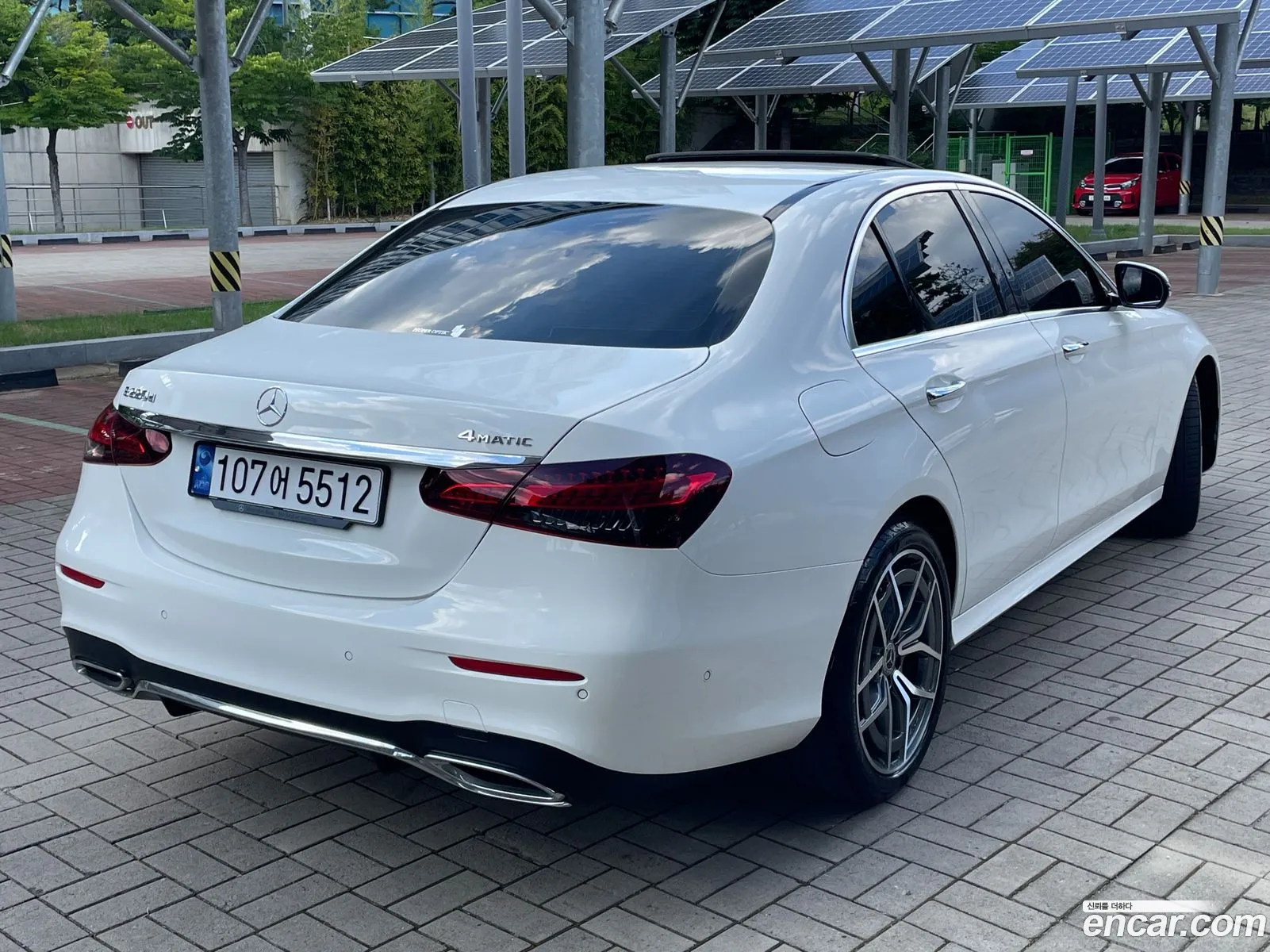 Mercedes E-Class W213 E220D 4Matic Amg Line - фотография 19074966