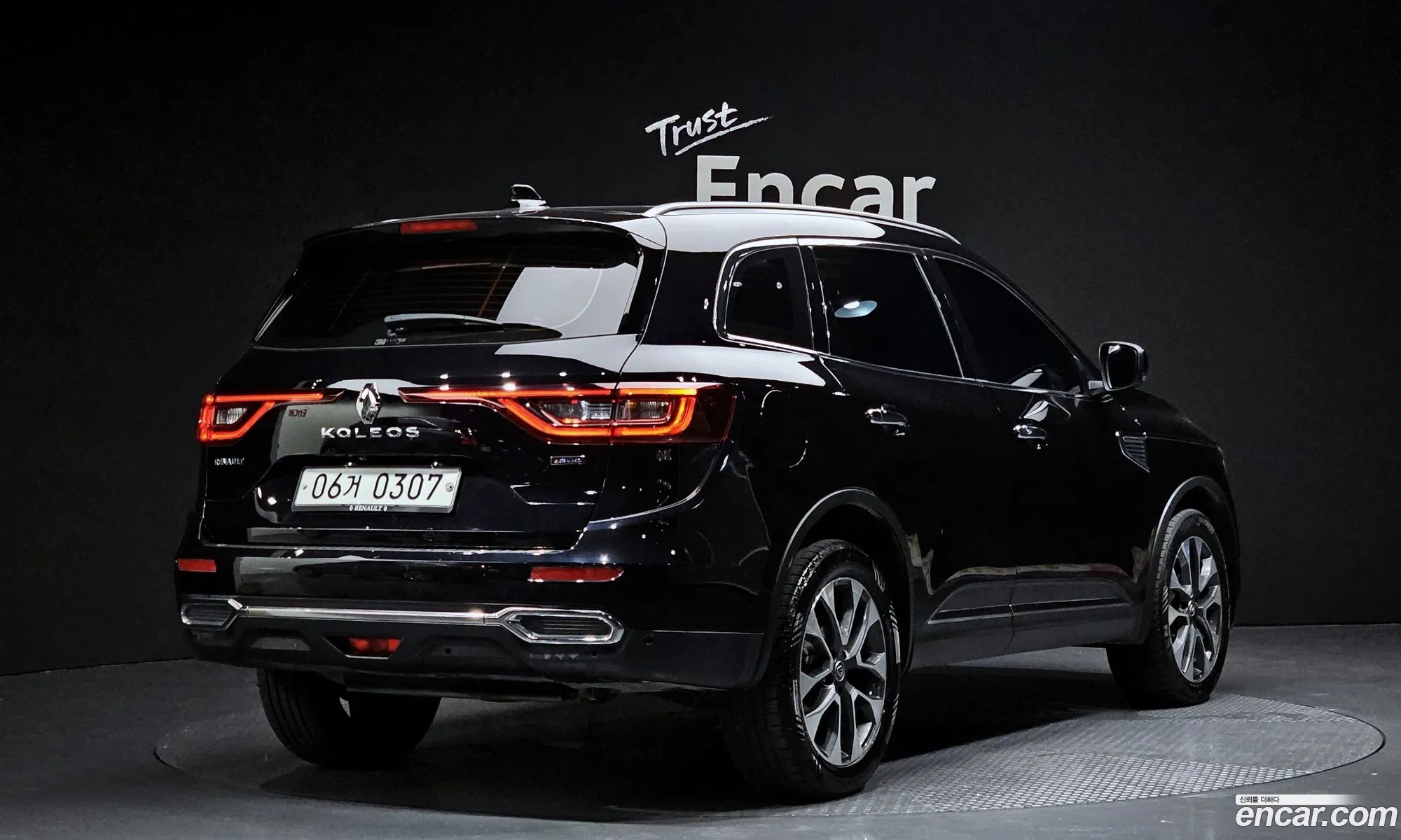 Renault Korea Samsung Qm6 Diesel 4Wd Re Signature - фотография 8496920