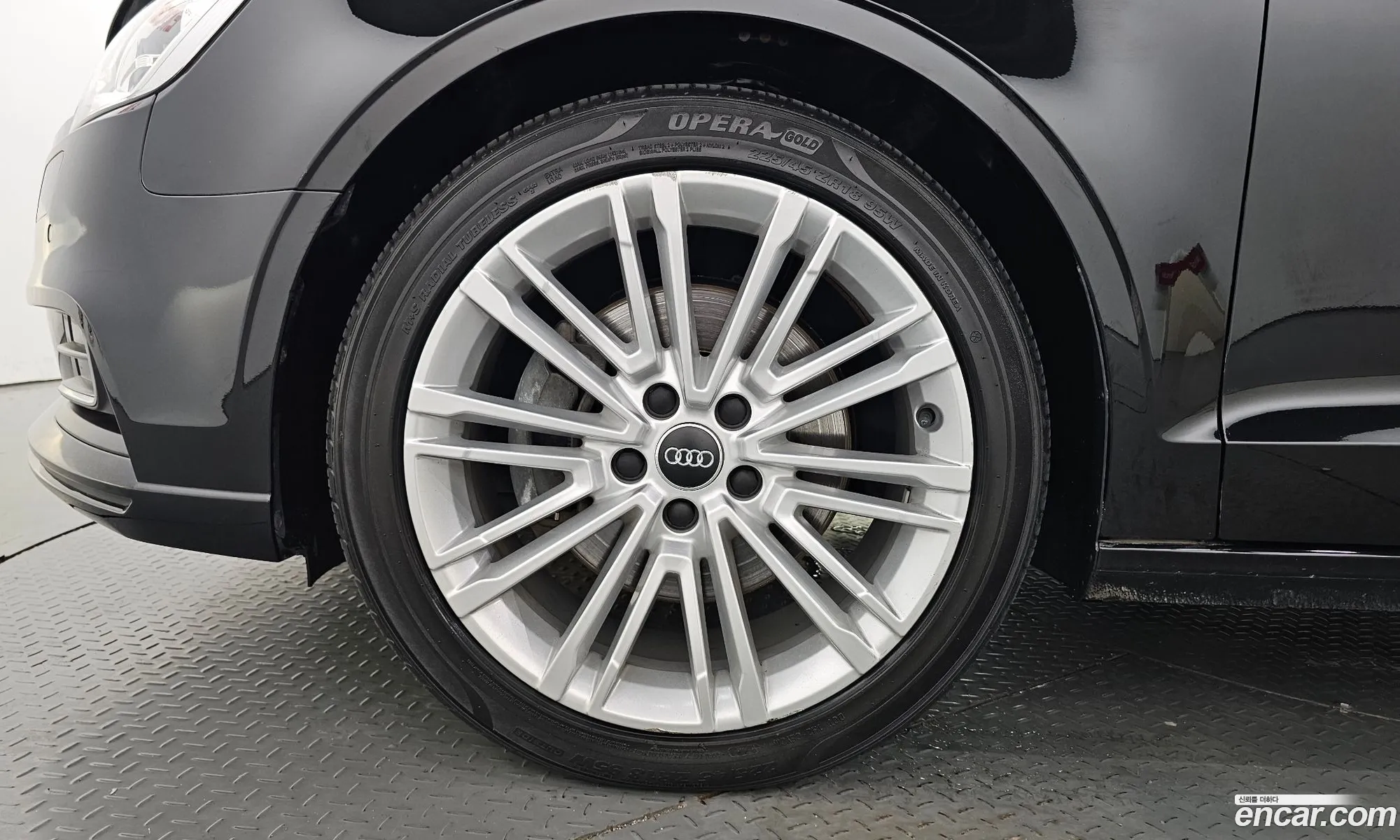 Audi New A3 40 Tfsi 8V - фотография 217769
