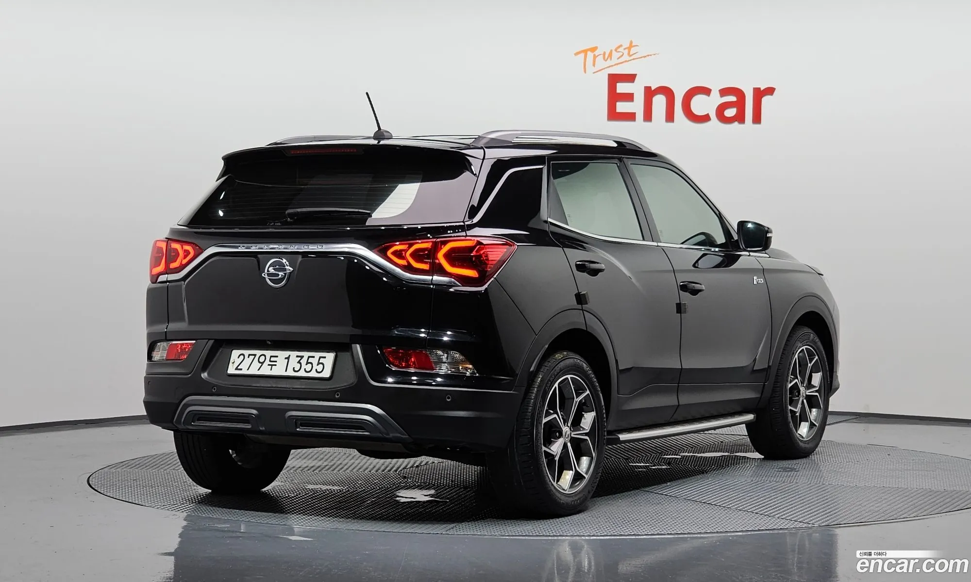 Kg Mobility Ssangyong Beautiful Korando Gasoline 15 4Wd C5 Plus - фотография 7873605