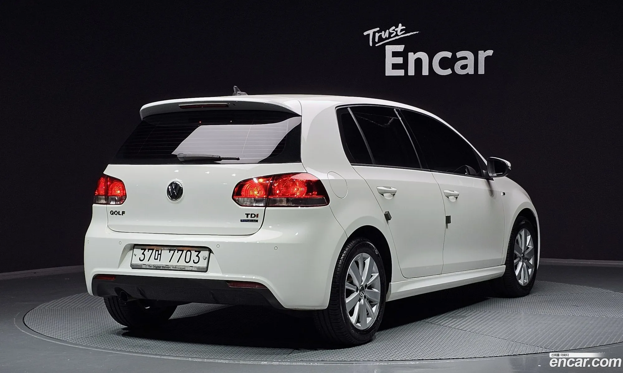 Volkswagen Golf 6Th Generation 16 Tdi Bluemotion Style Edition - фотография 8317451