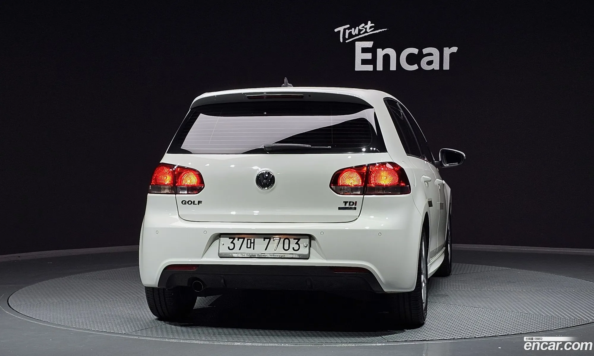 Volkswagen Golf 6Th Generation 16 Tdi Bluemotion Style Edition - фотография 8317453