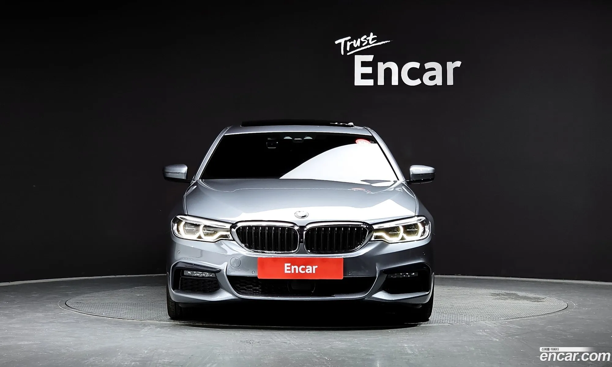 BMW 5 Series G30 520D xDrive M Sport Plus - фотография 8863620