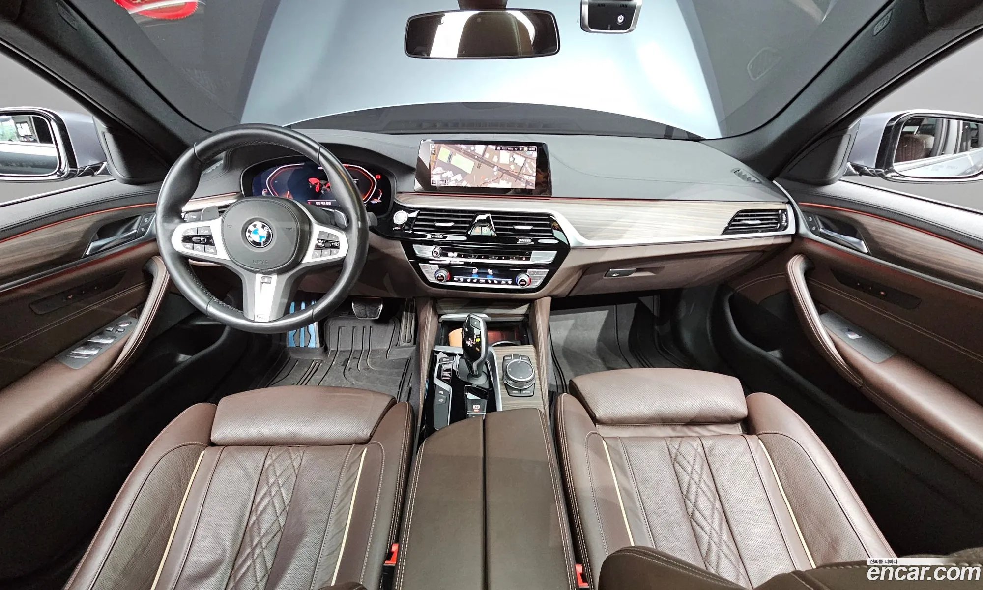 BMW 5 Series G30 520D xDrive M Sport Plus - фотография 8863623