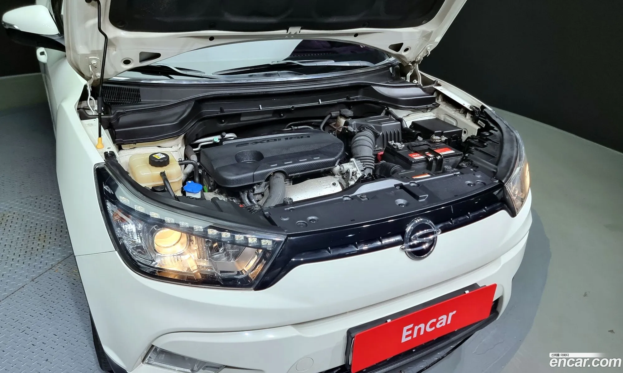 Kg Mobility Ssangyong Tivoli Diesel Vx 2Wd - фотография 8494257