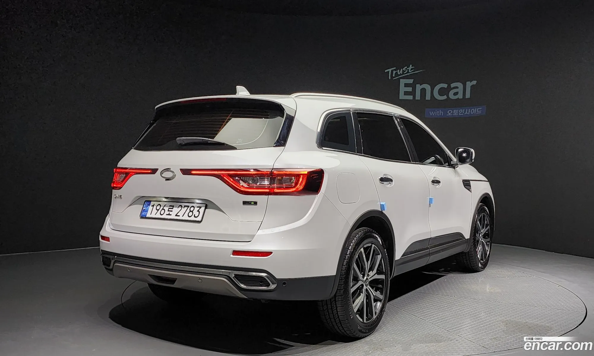 Renault Korea Samsung The New Qm6 20 Lpe Re Signature 2Wd - фотография 6464884