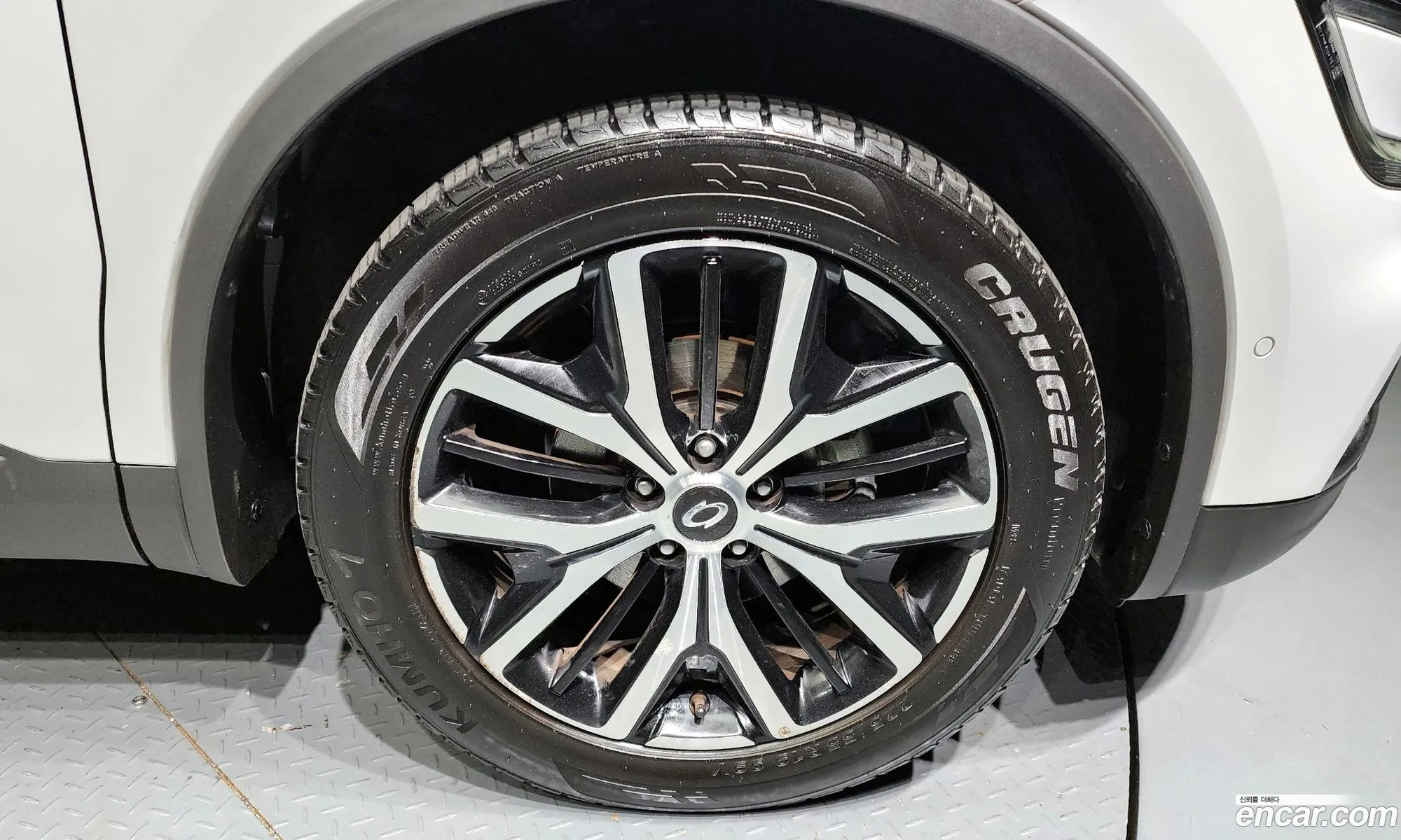 Renault Korea Samsung The New Qm6 20 Lpe Re Signature 2Wd - фотография 6464887