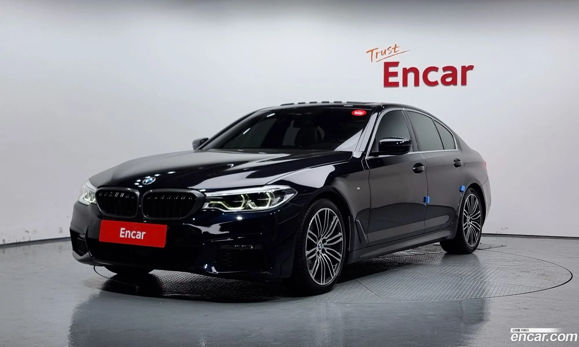 BMW 5 Series G30 530I xDrive M Sport Plus - фотография 5092228