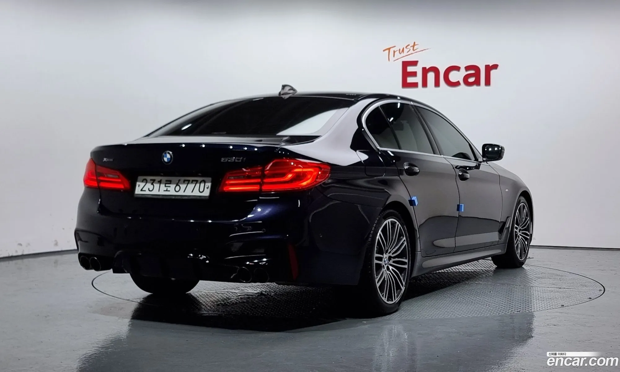 BMW 5 Series G30 530I xDrive M Sport Plus - фотография 5092229