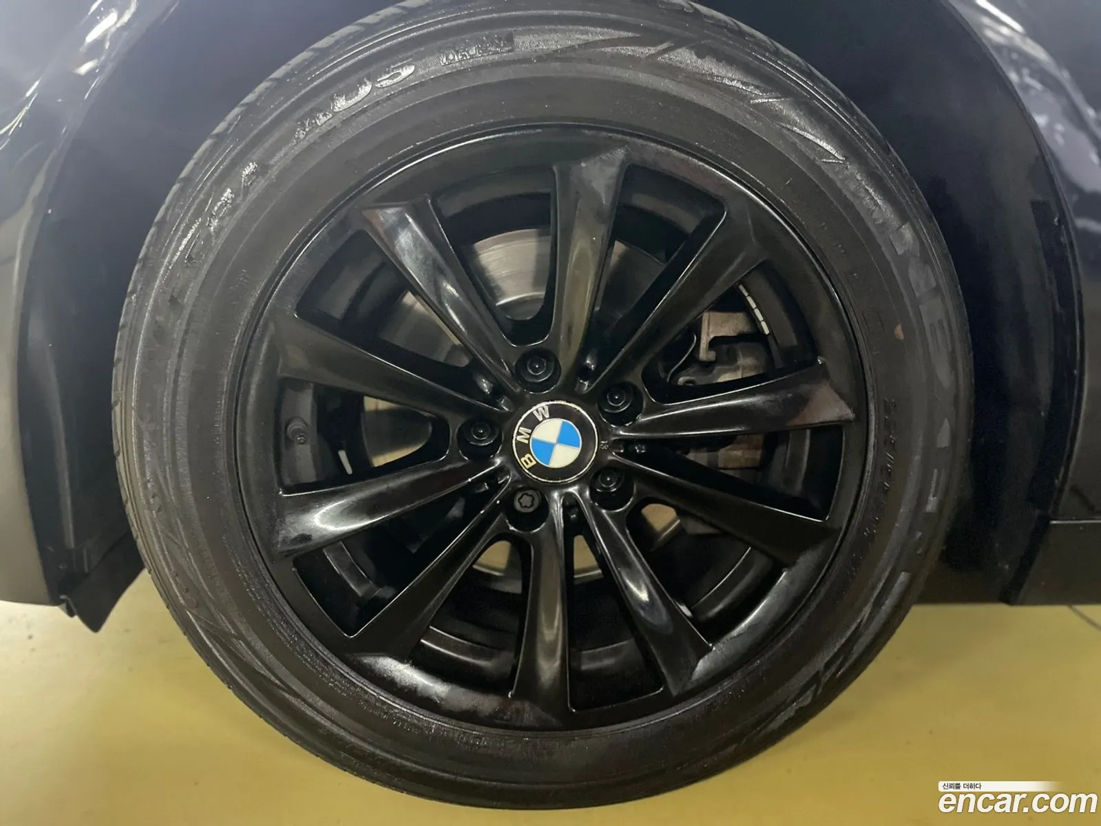 BMW 5 Series F10 520D - фотография 18043165
