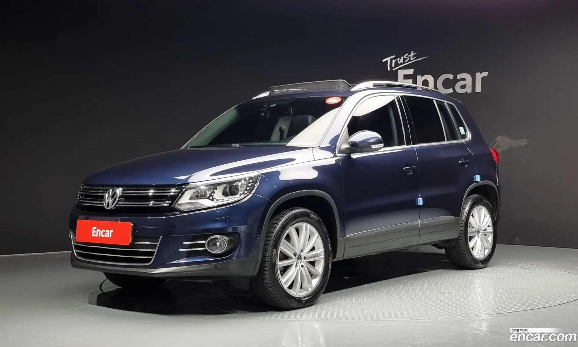 Volkswagen New Tiguan 20 Tdi Premium 5N - фотография 8317437