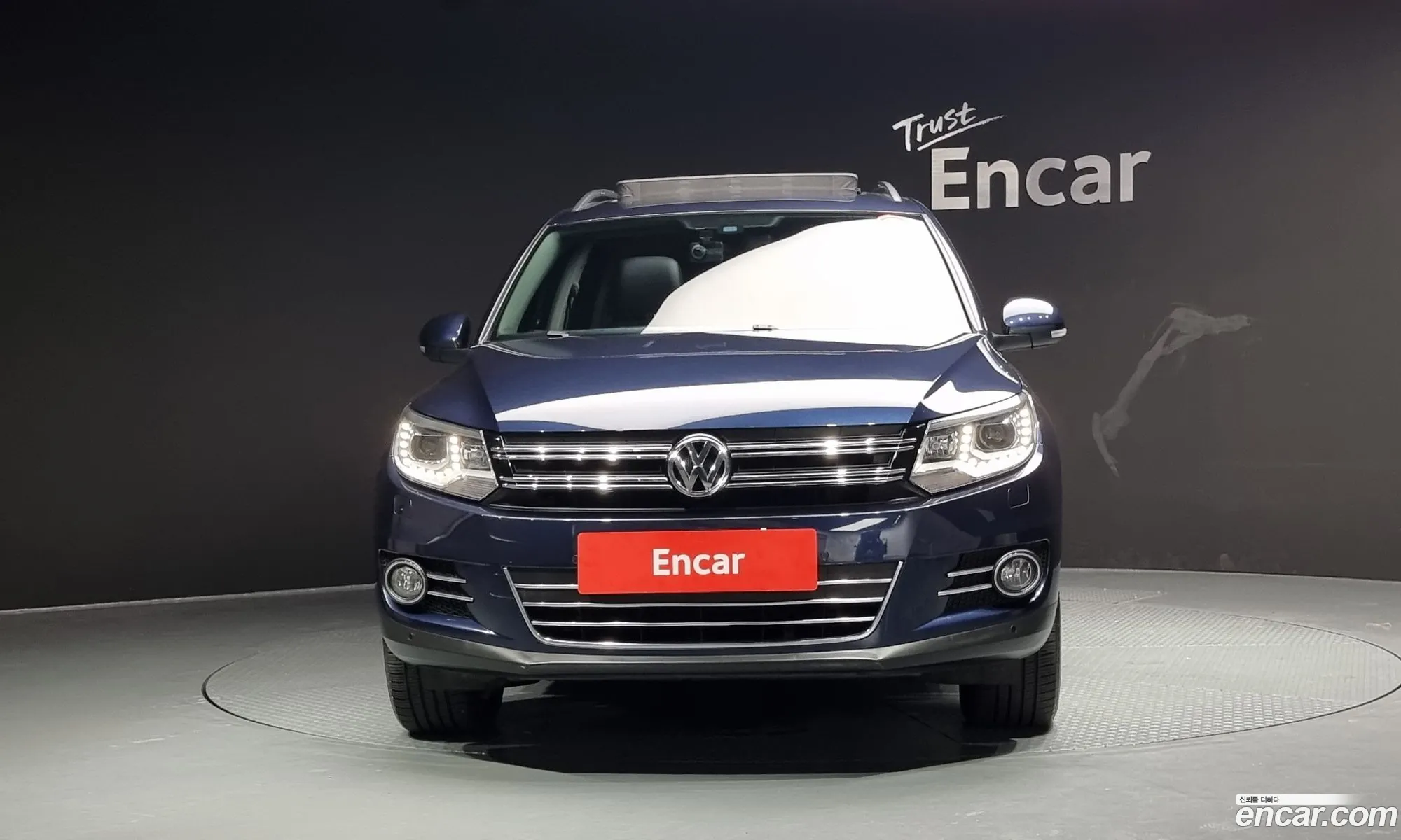 Volkswagen New Tiguan 20 Tdi Premium 5N - фотография 8317439