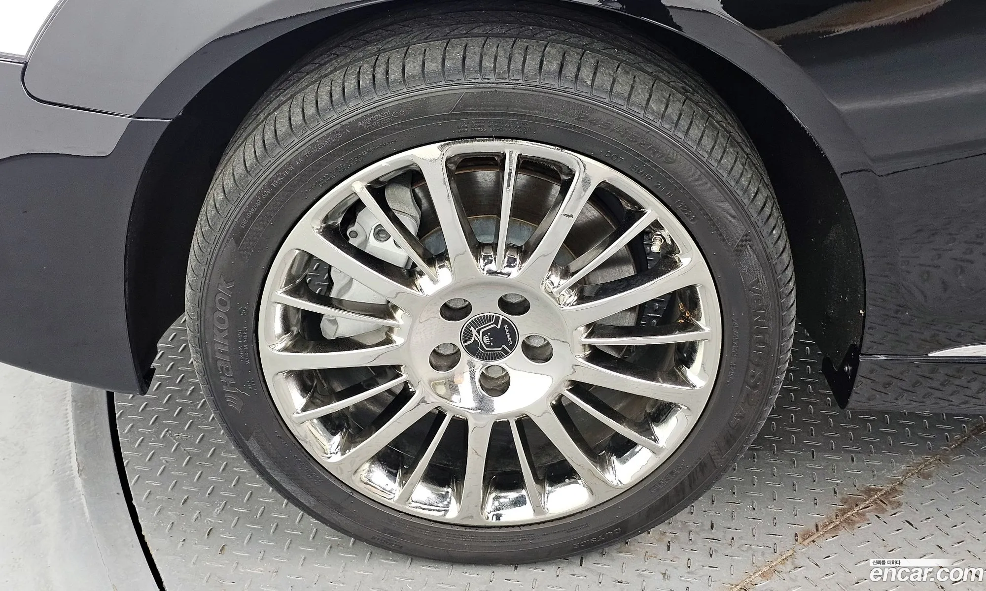 Kg Mobility Ssangyong New Chairman W Cw700 4Tronic Vip - фотография 8829952