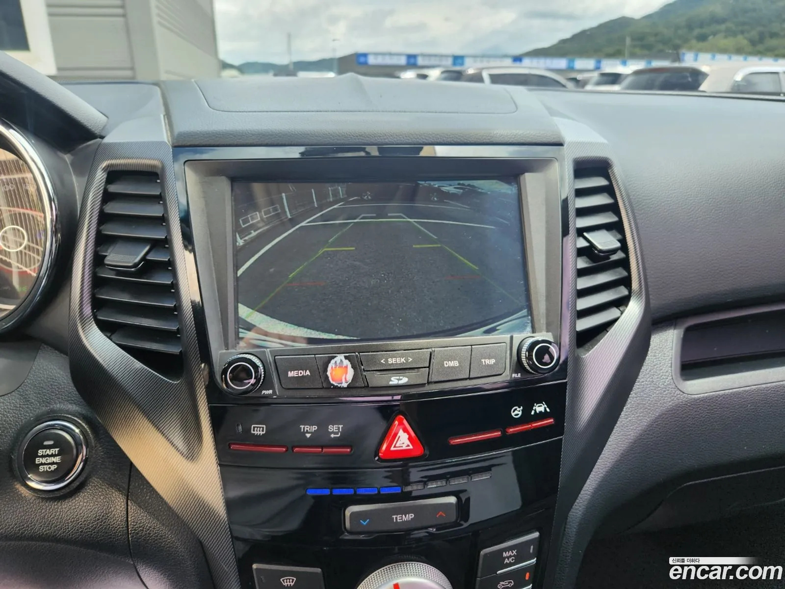 Kg Mobility Ssangyong Tivoli Vx 2Wd - фотография 8447356