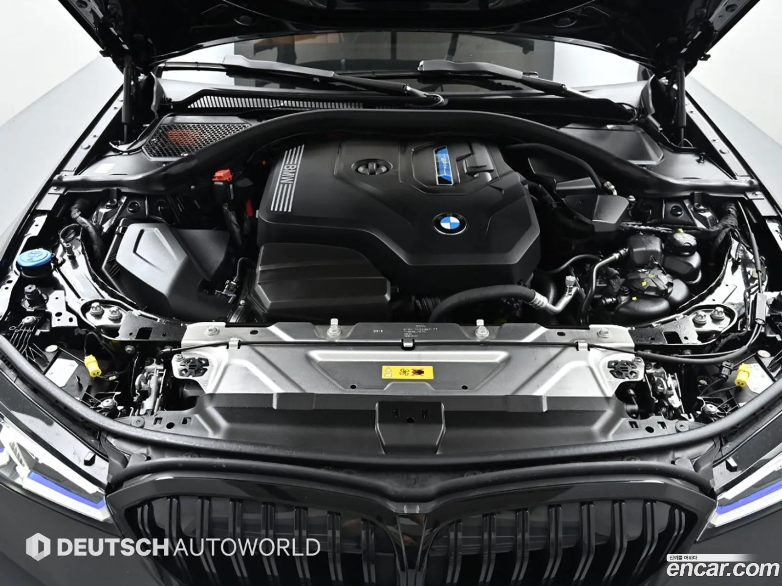 BMW 3 Series G20 330E M Sports - фотография 7325159