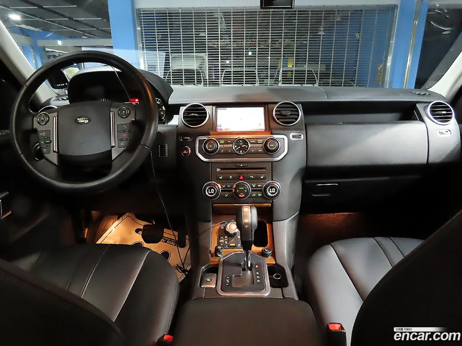 Land Rover Discovery 4 27 Tdv6 Se - фотография 7314352