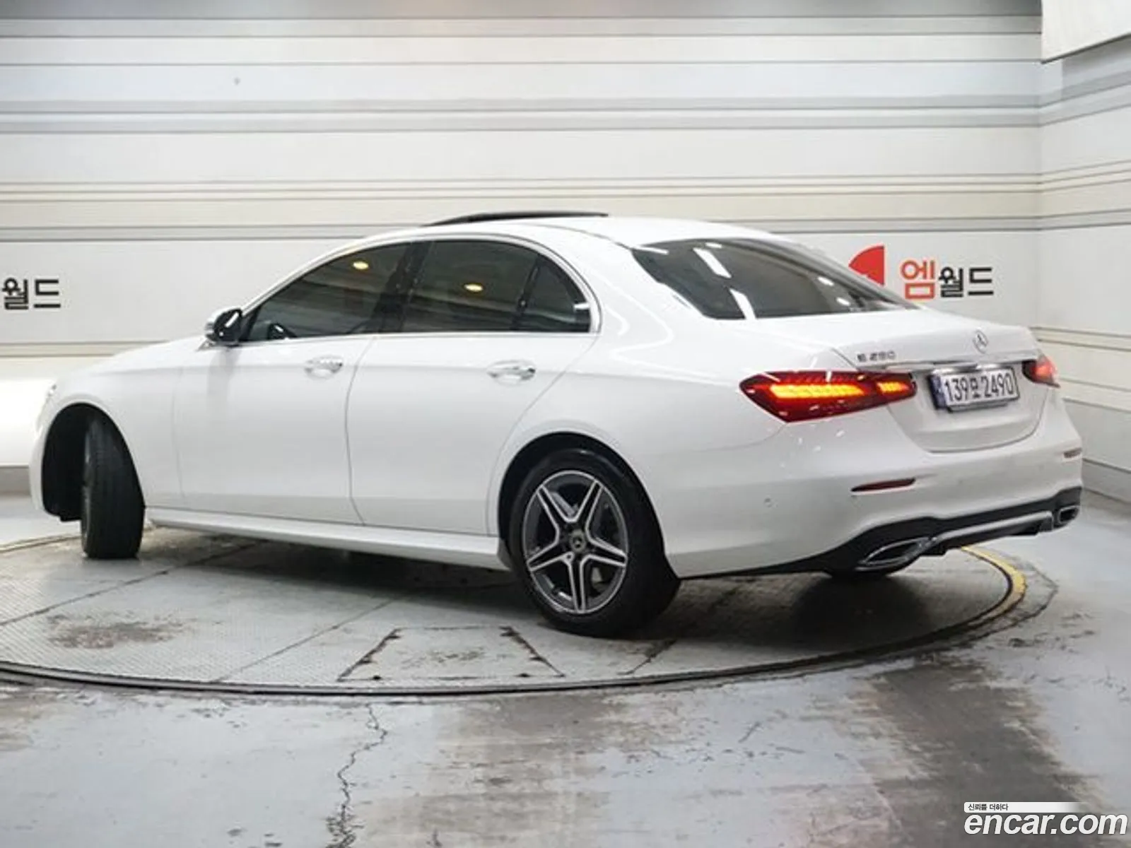 Mercedes E-Class W213 E250 Amg Line - фотография 19123092