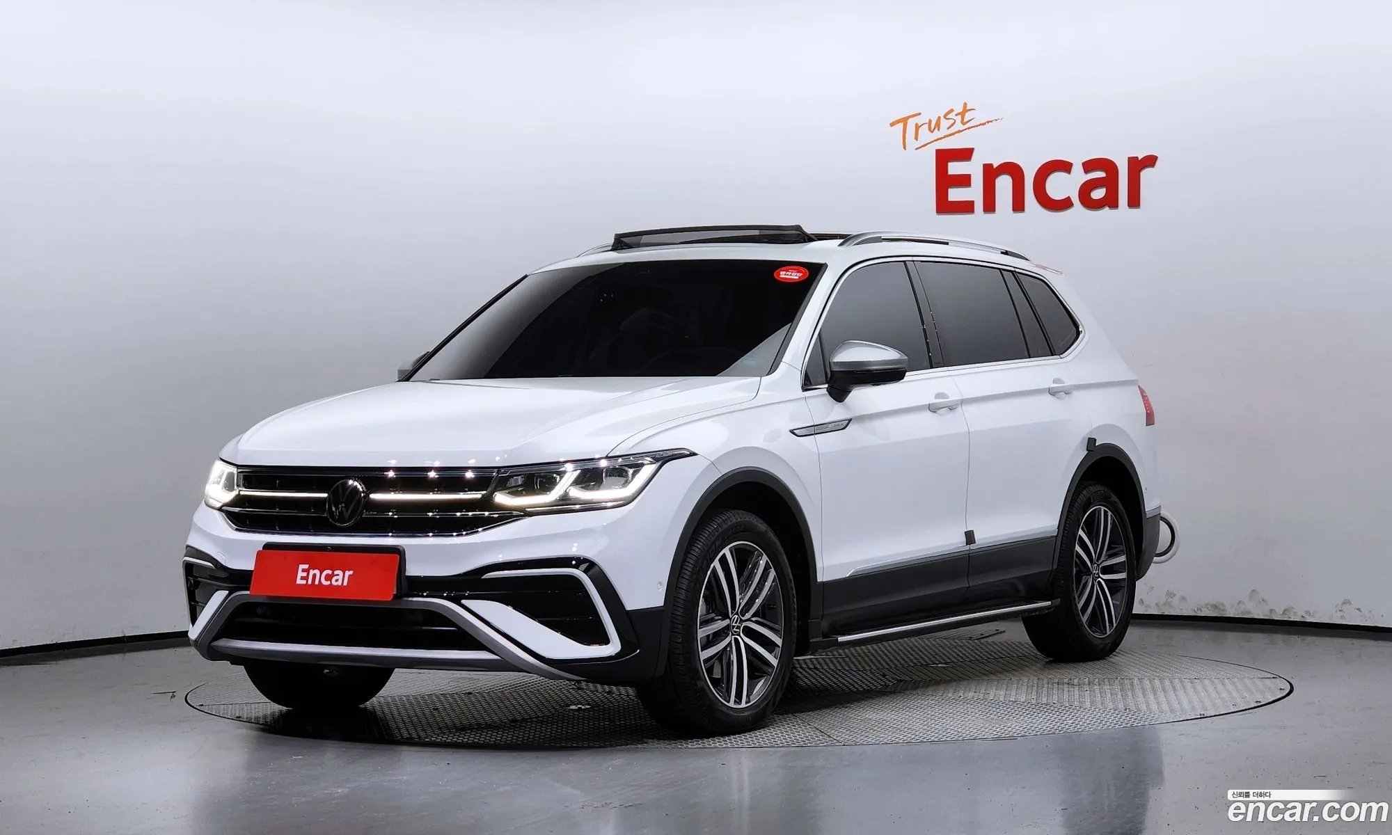 Volkswagen Tiguan Allspace 20 Tsi Prestige - фотография 7637323