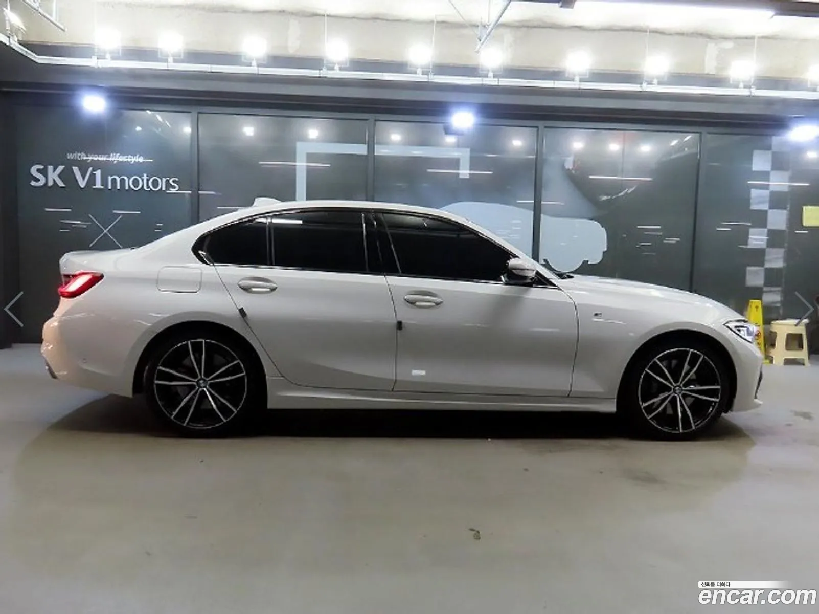 BMW 3 Series G20 330I xDrive M Sports - фотография 7030018