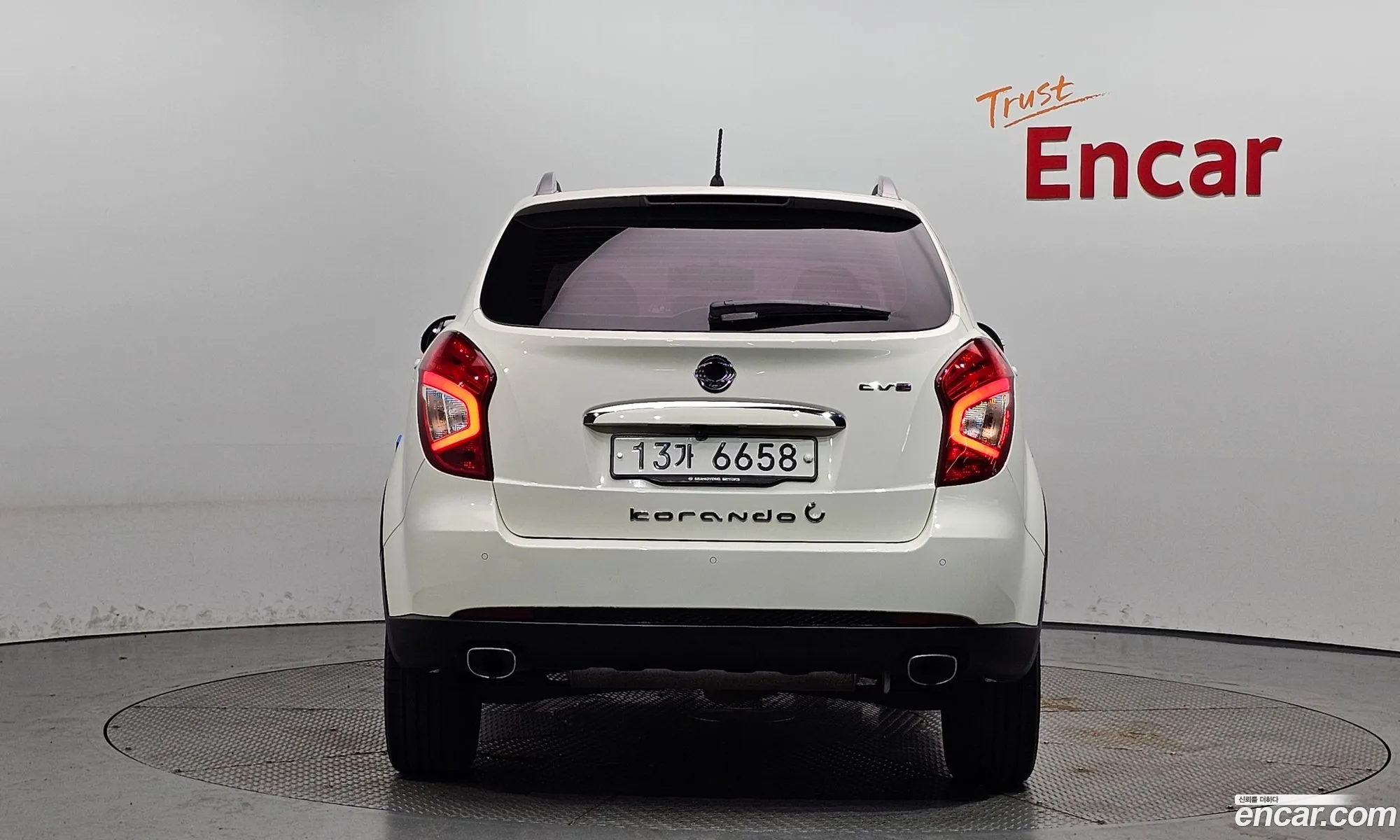 Kg Mobility Ssangyong New Korando C 20 Adventure 60Th Edition 4Wd - фотография 8737023
