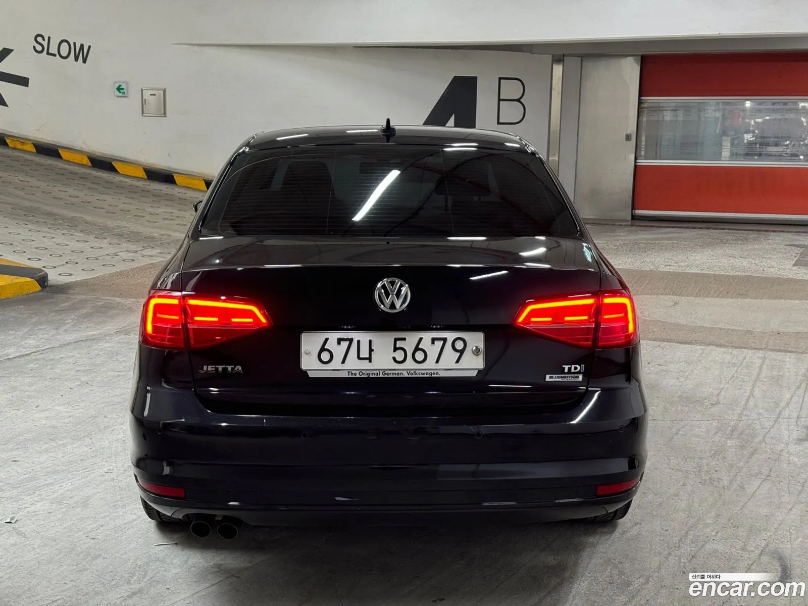 Volkswagen New Jetta 20 Tdi Bluemotion Premium 6Th Generation - фотография 7646625