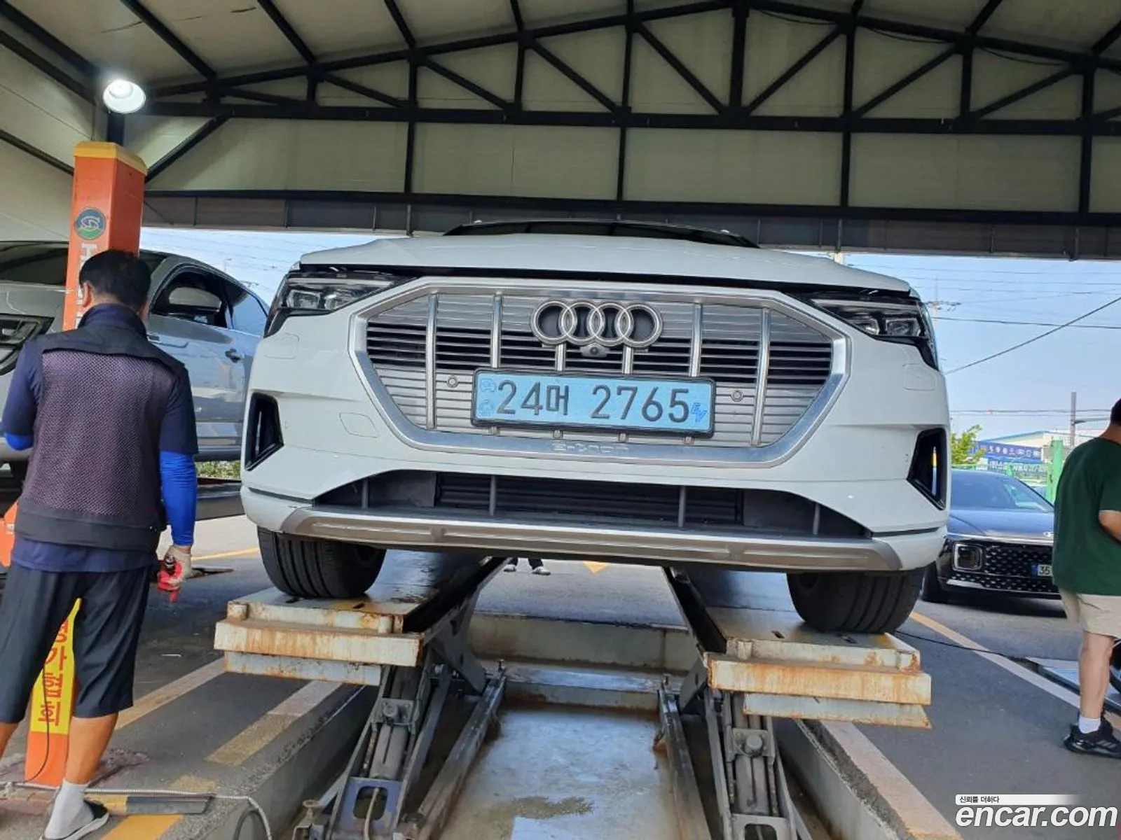 Audi E-Tron 55 Quattro - фотография 168856