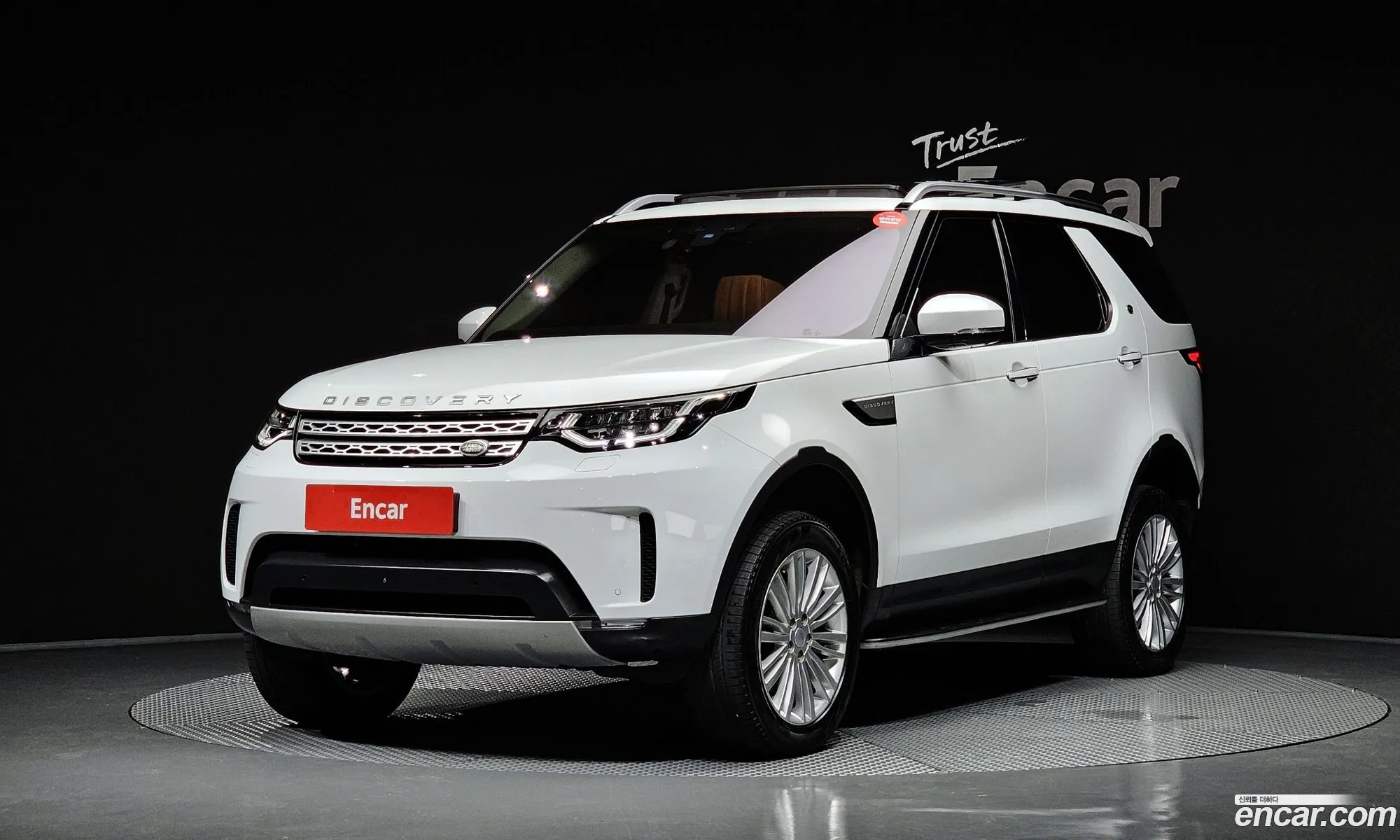 Land Rover Discovery 5 30 Td6 Hse Luxury - фотография 7200202
