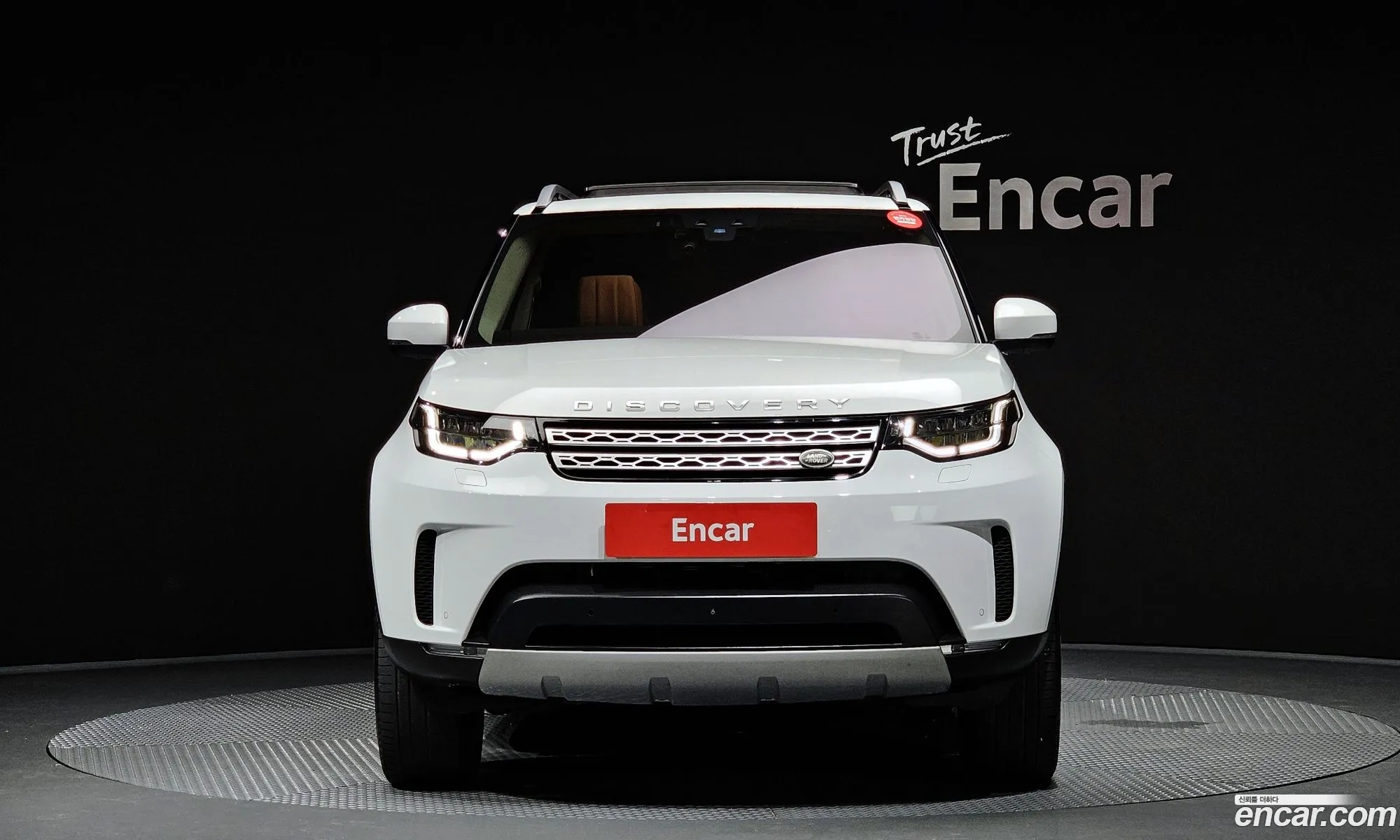 Land Rover Discovery 5 30 Td6 Hse Luxury - фотография 7200204