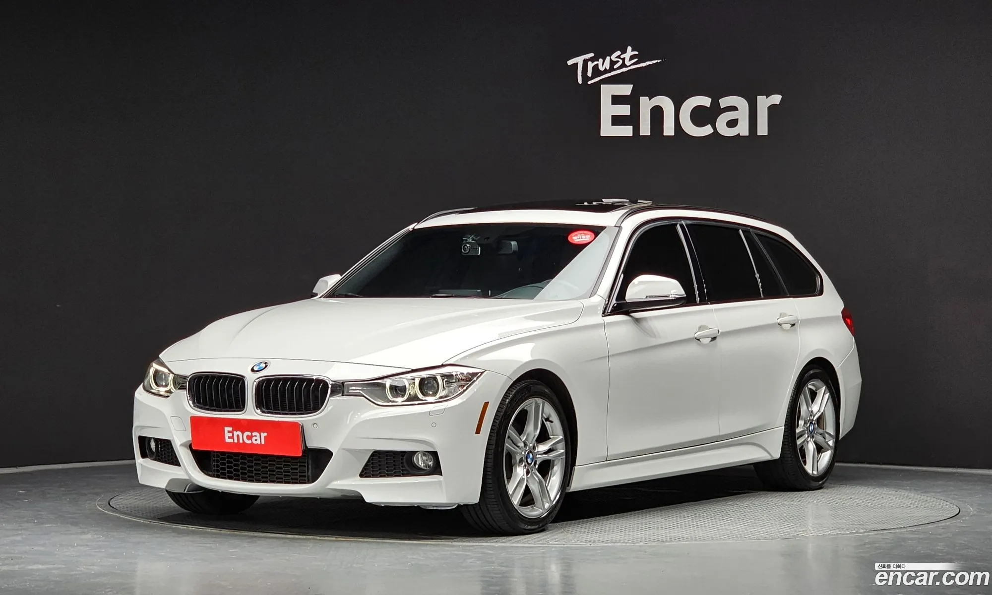 BMW 3 Series F30 320D Touring M Sports - фотография 17878326