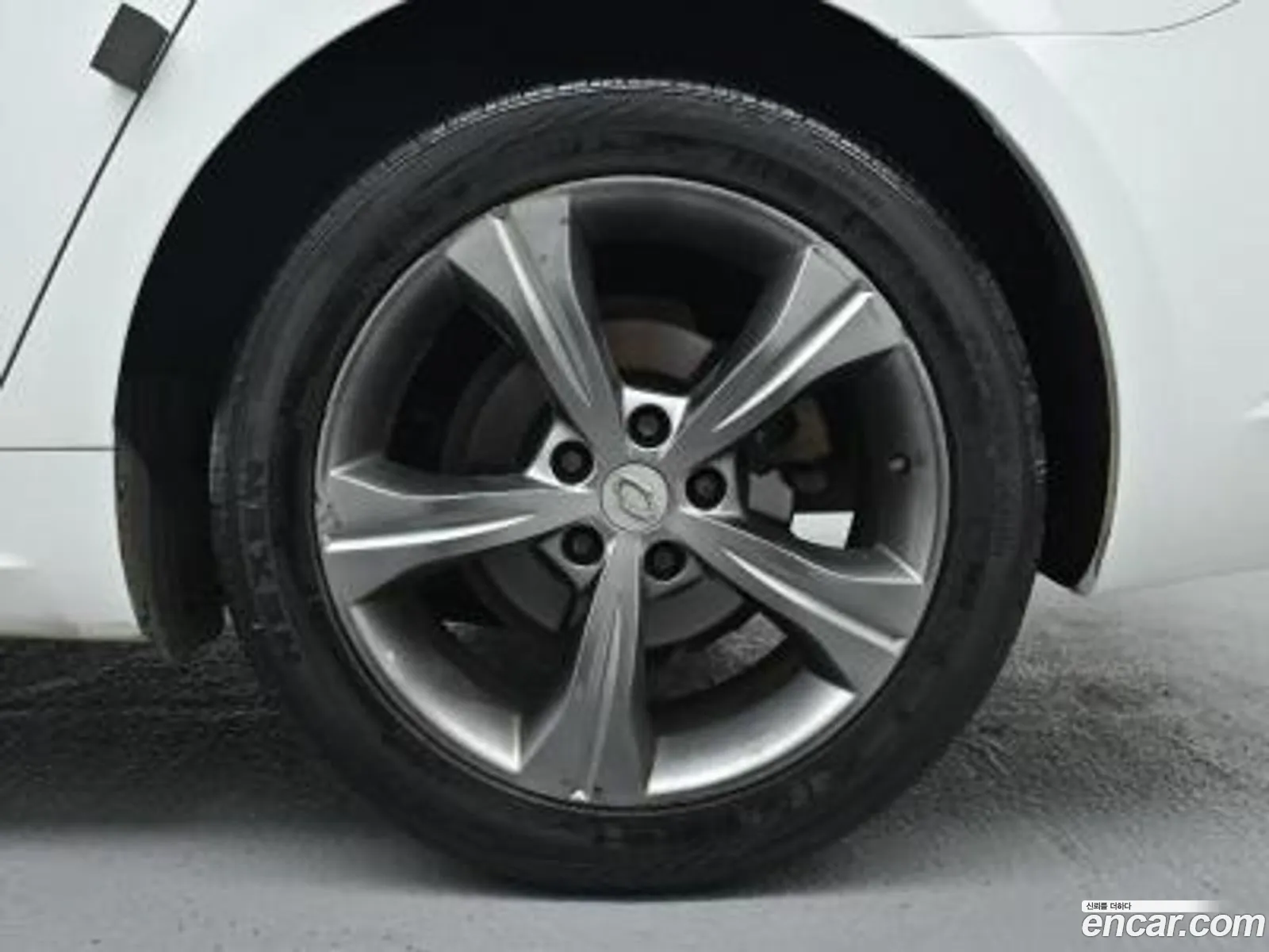 Renault Korea Samsung Sm6 20 Lpe Se Rental Car - фотография 19797714
