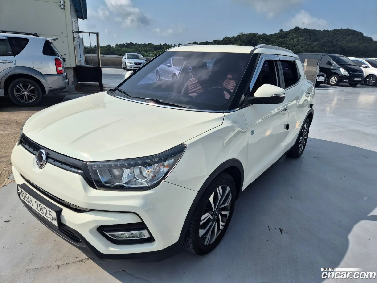 Kg Mobility Ssangyong Tivoli Armor Diesel Gear Edition 2Wd - фотография 7398427